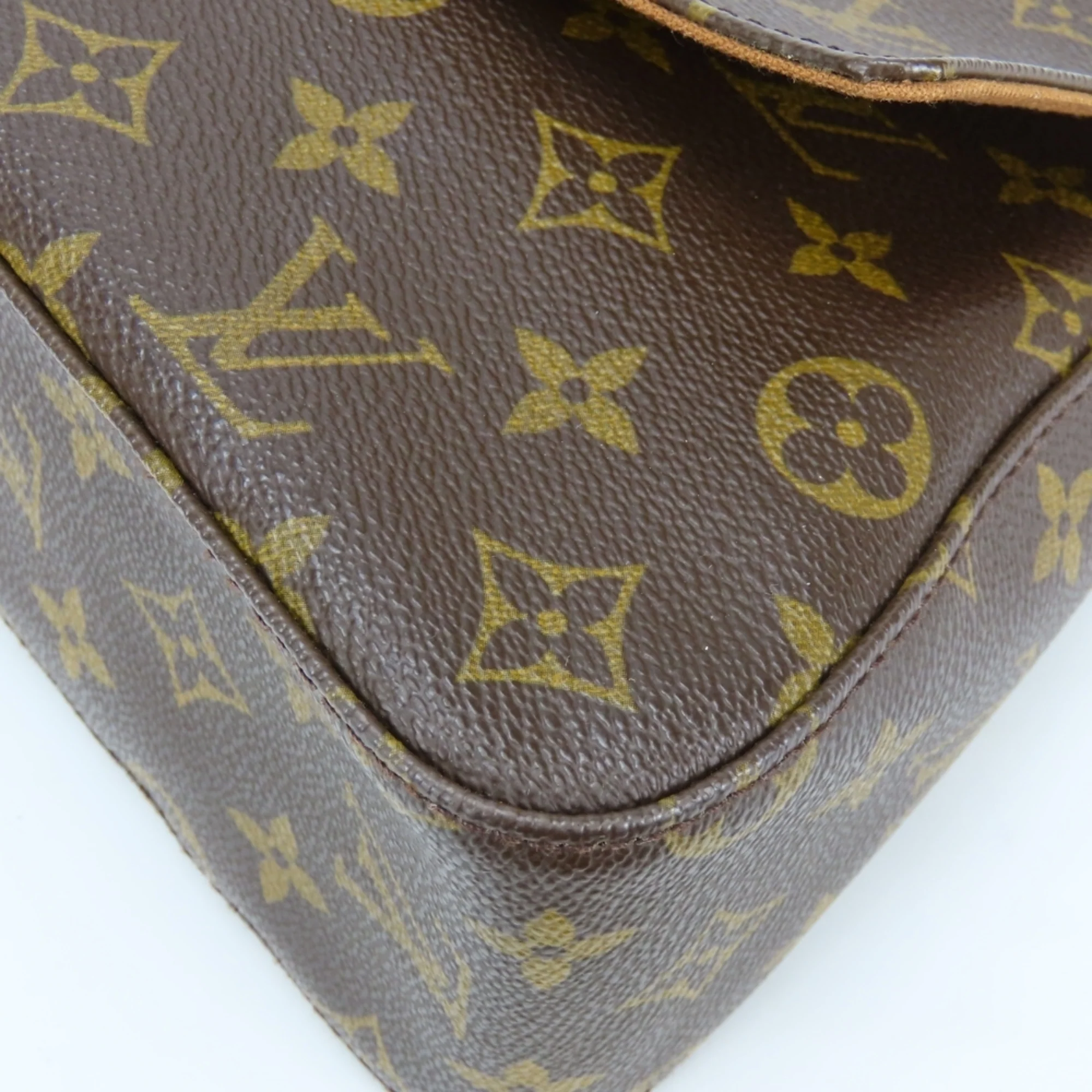 Looping Handbag Monogram Canvas Mini - Image 7