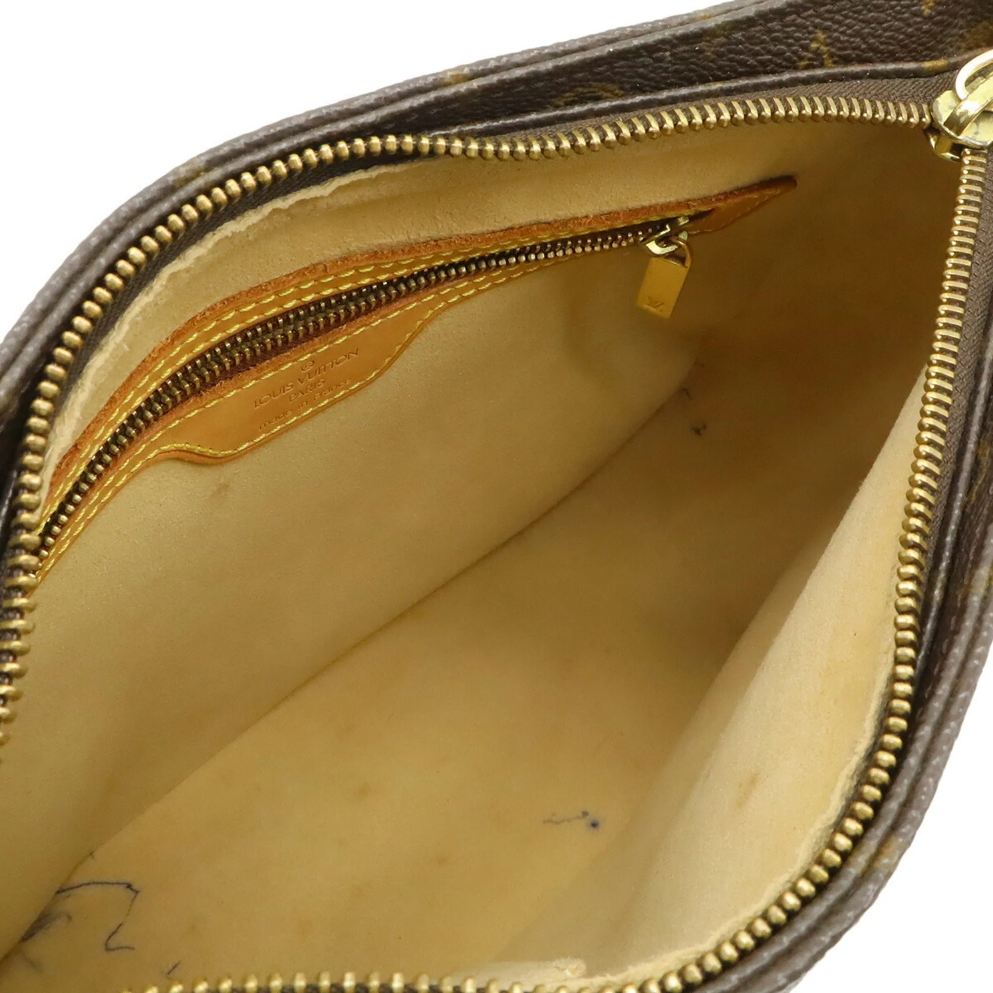 Looping Handbag Monogram Canvas MM - Image 8