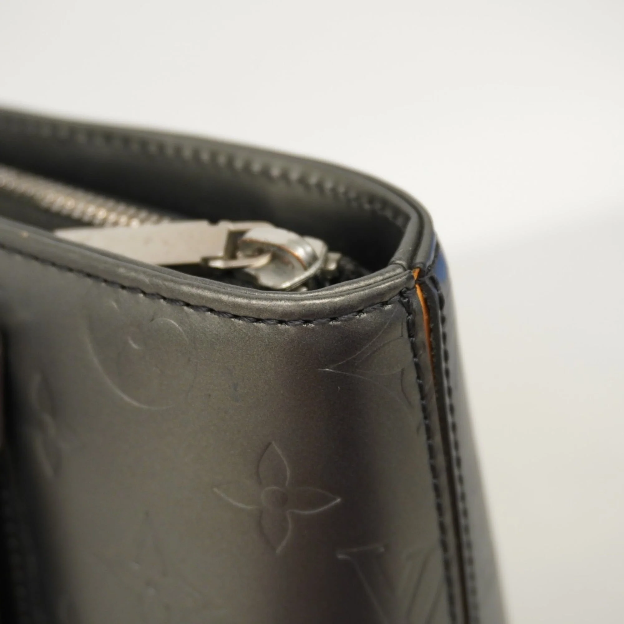 Mat Stockton Handbag Monogram Vernis - Image 7