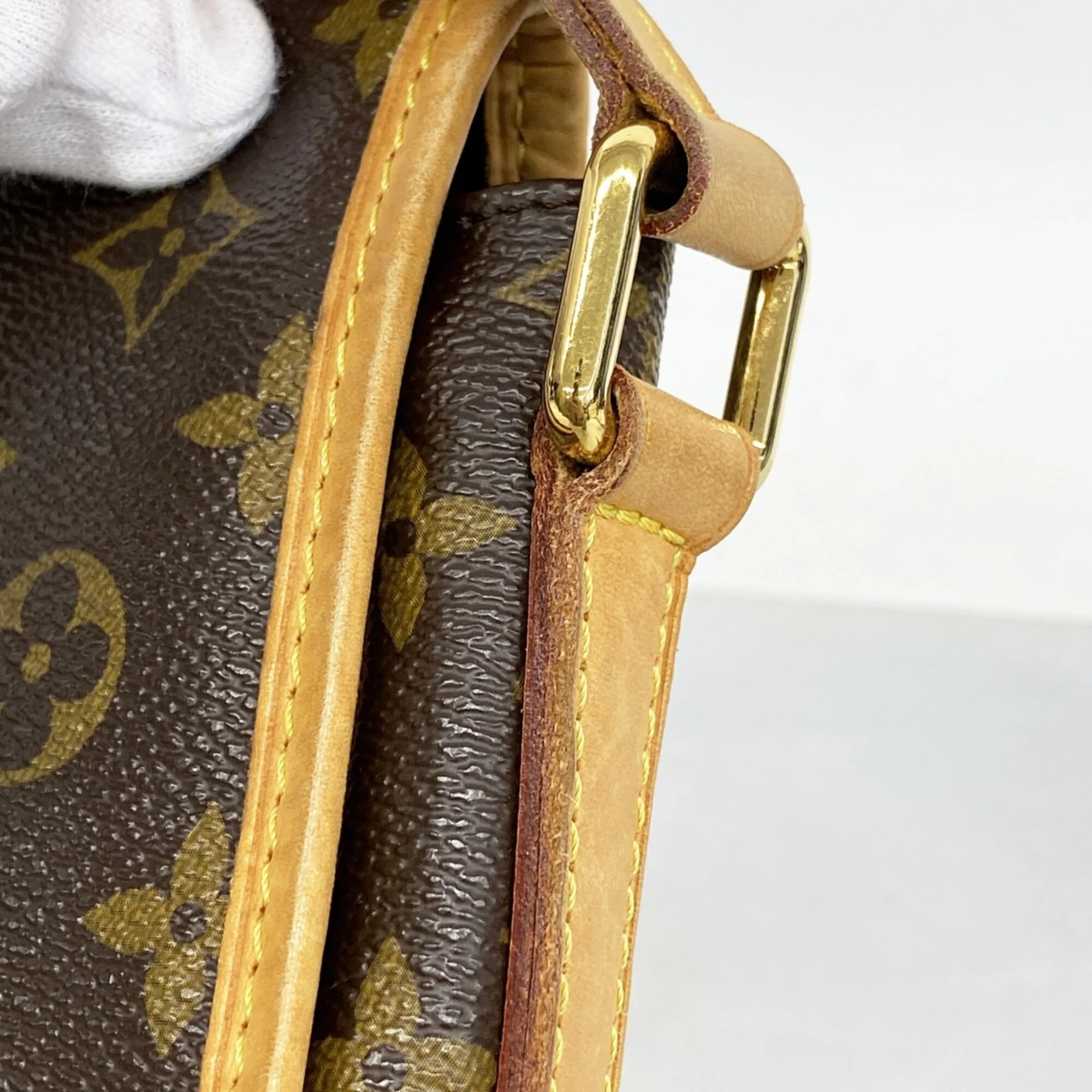Menilmontant Handbag Monogram Canvas MM - Image 8