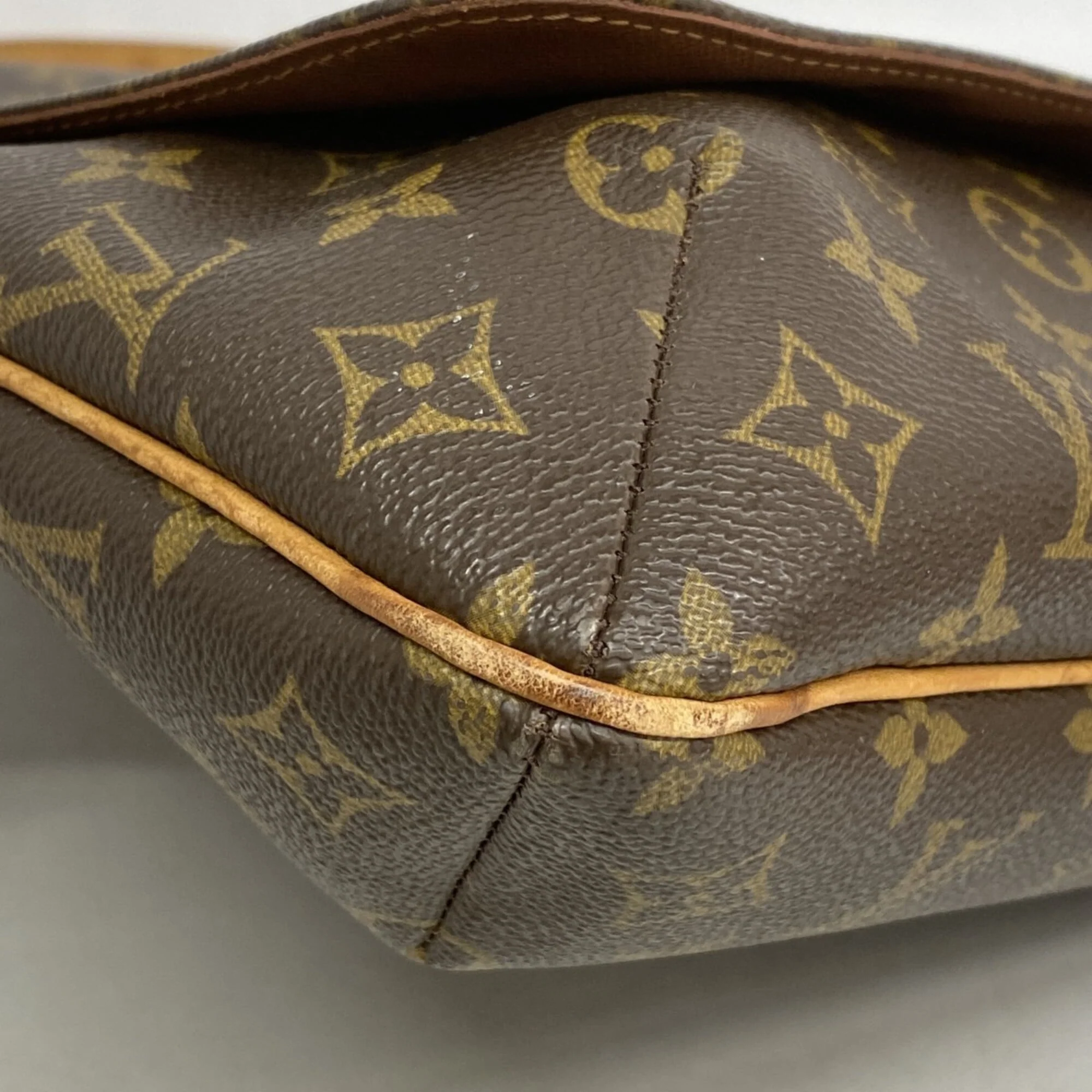Musette Salsa Handbag Monogram Canvas GM - Image 6