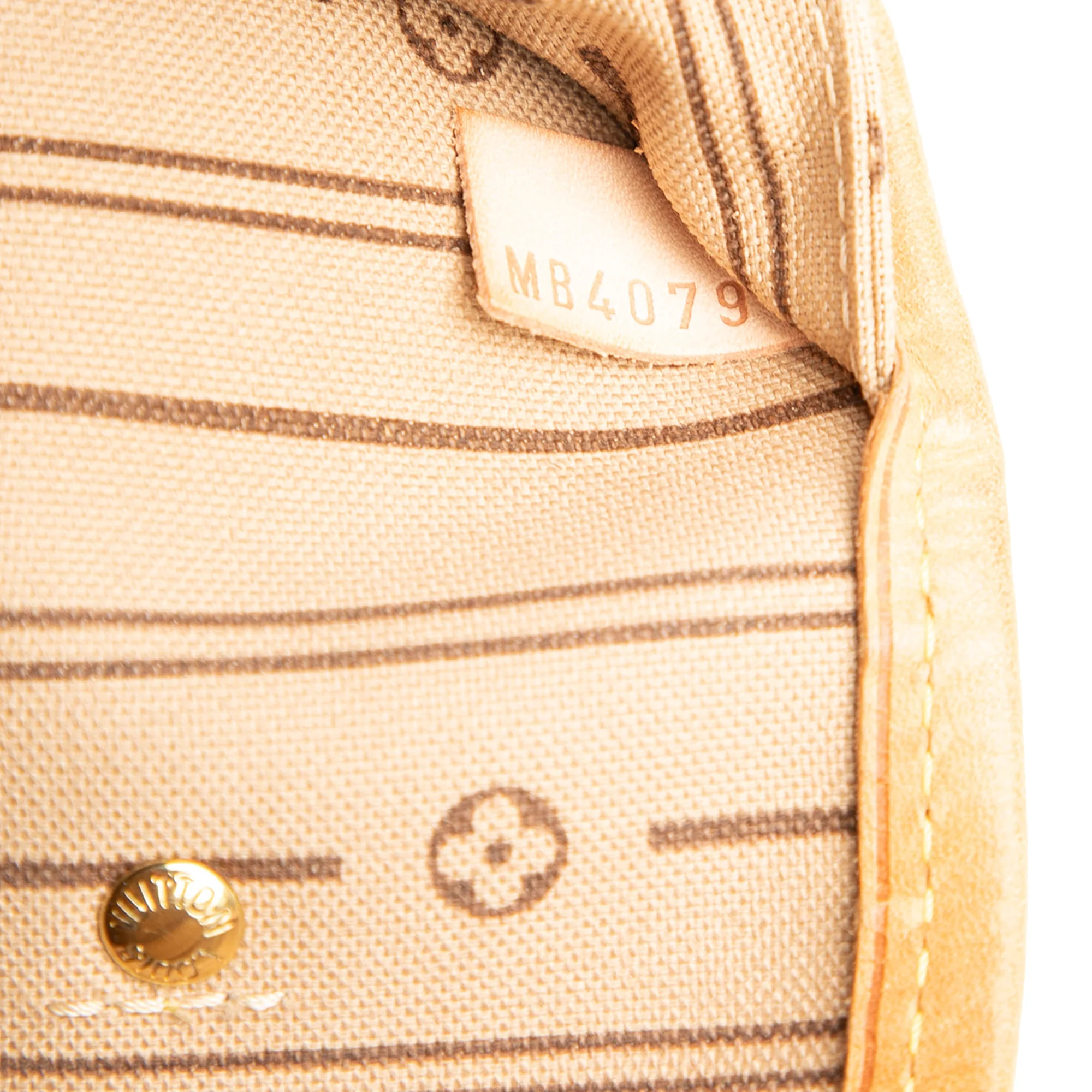 Neverfull Tote Monogram Canvas MM - Image 6