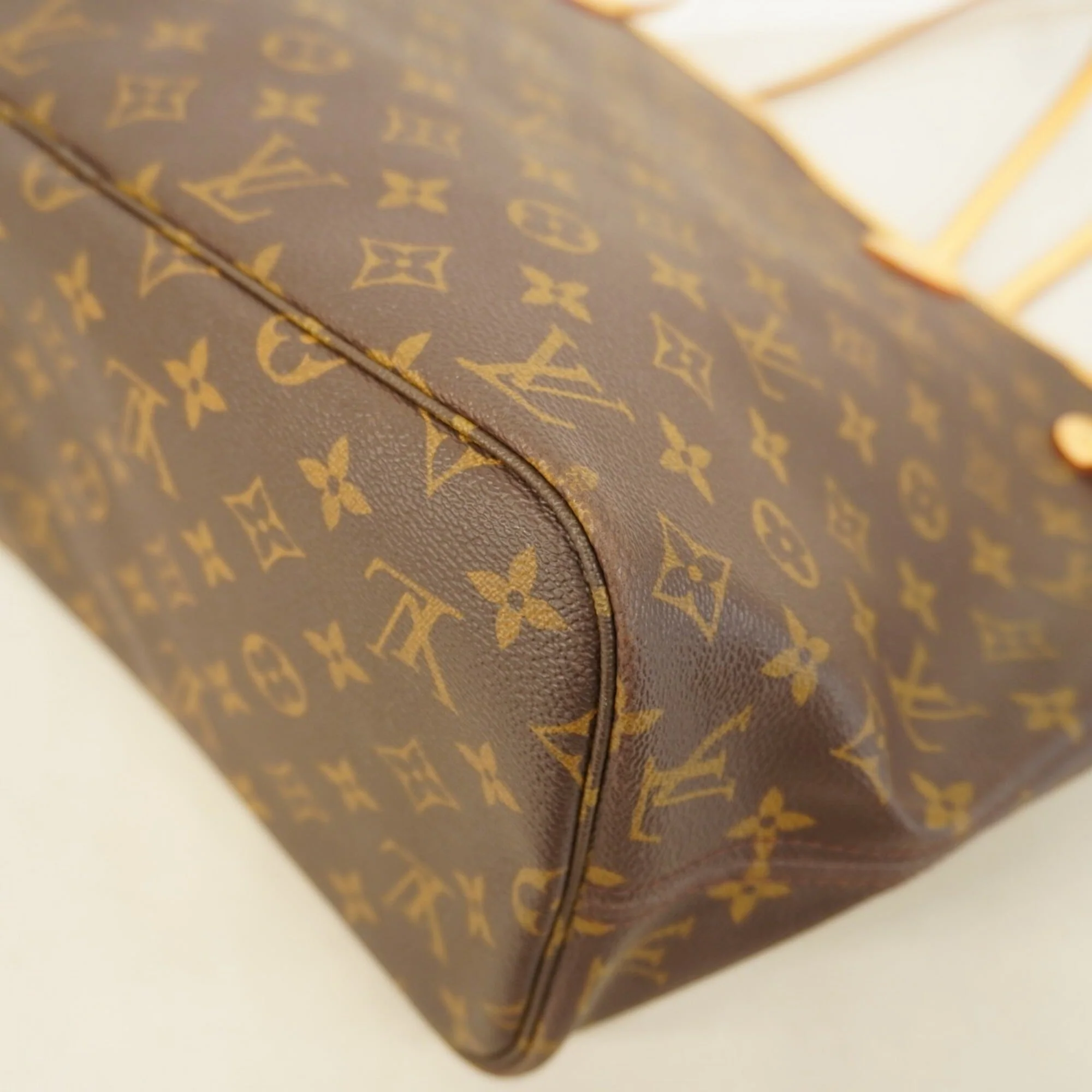 Neverfull Tote Monogram Canvas MM - Image 8