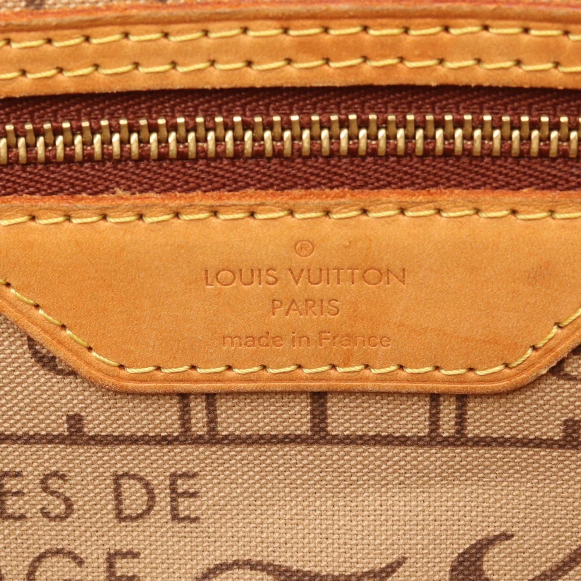 Neverfull Tote Monogram Canvas PM - Image 4