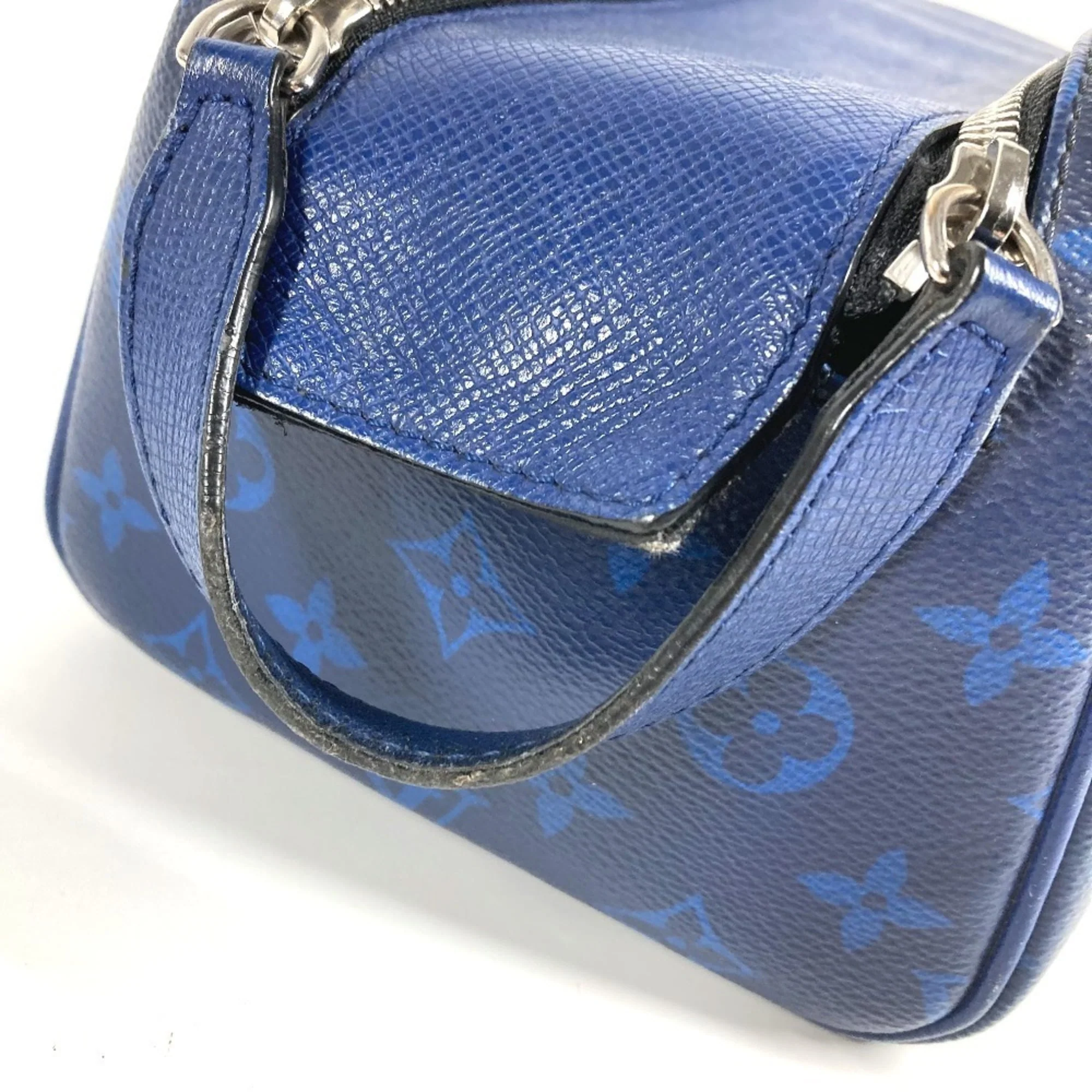 Outdoor Pouch Monogram Taigarama - Image 5