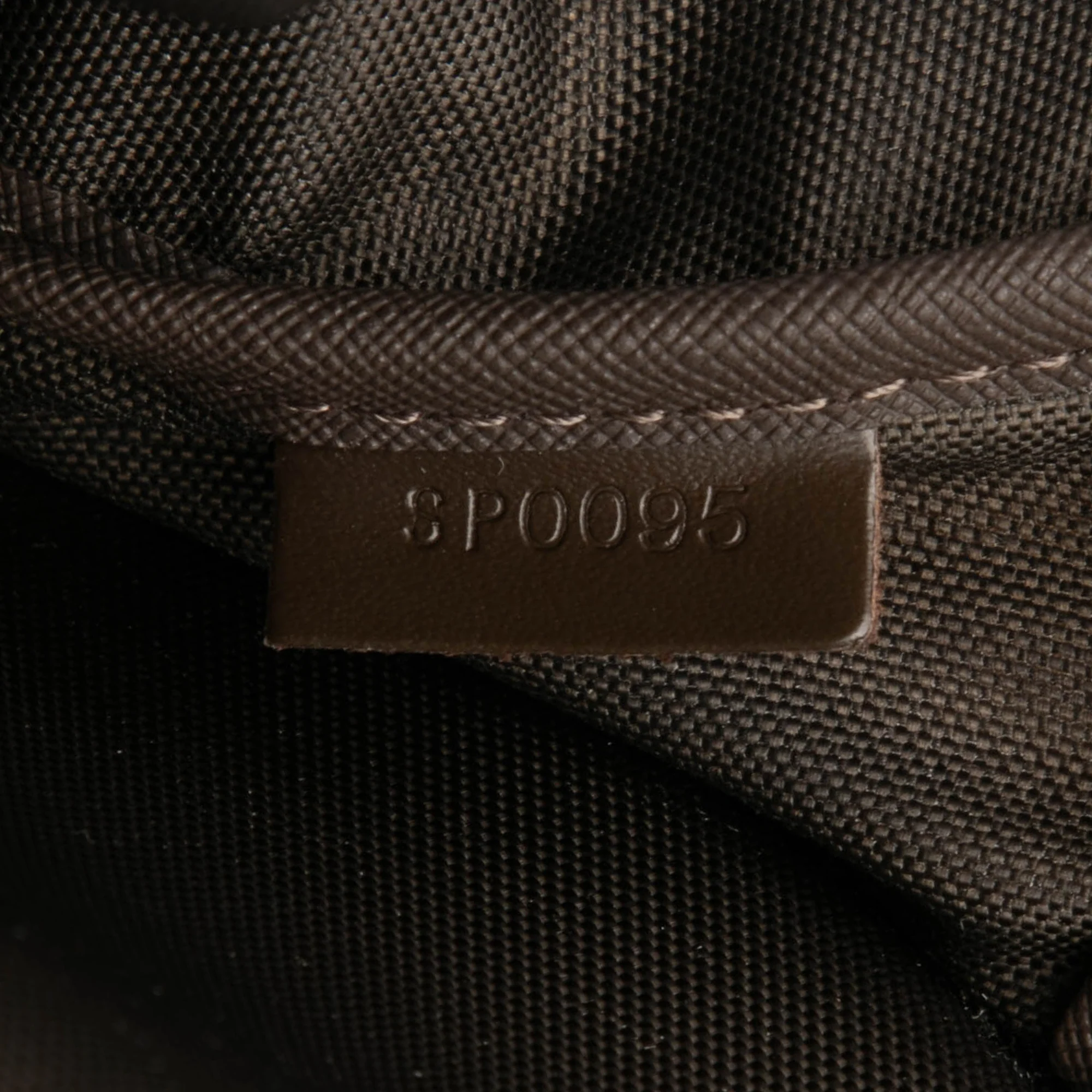 Pegase Luggage Taiga Leather 45 - Image 6