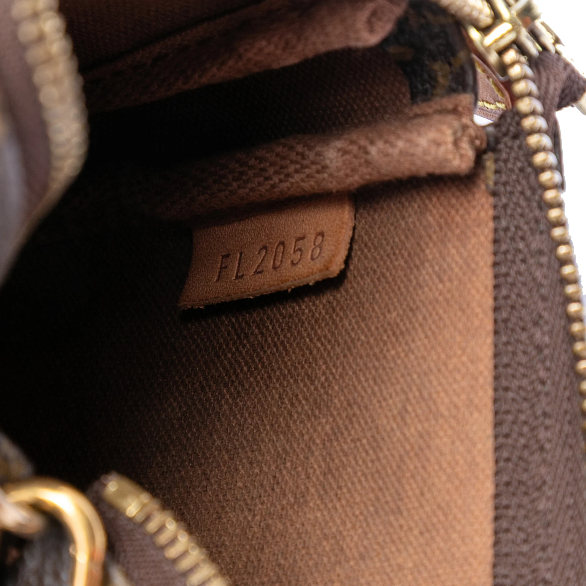 Pochette Accessoires Monogram Canvas - Image 6