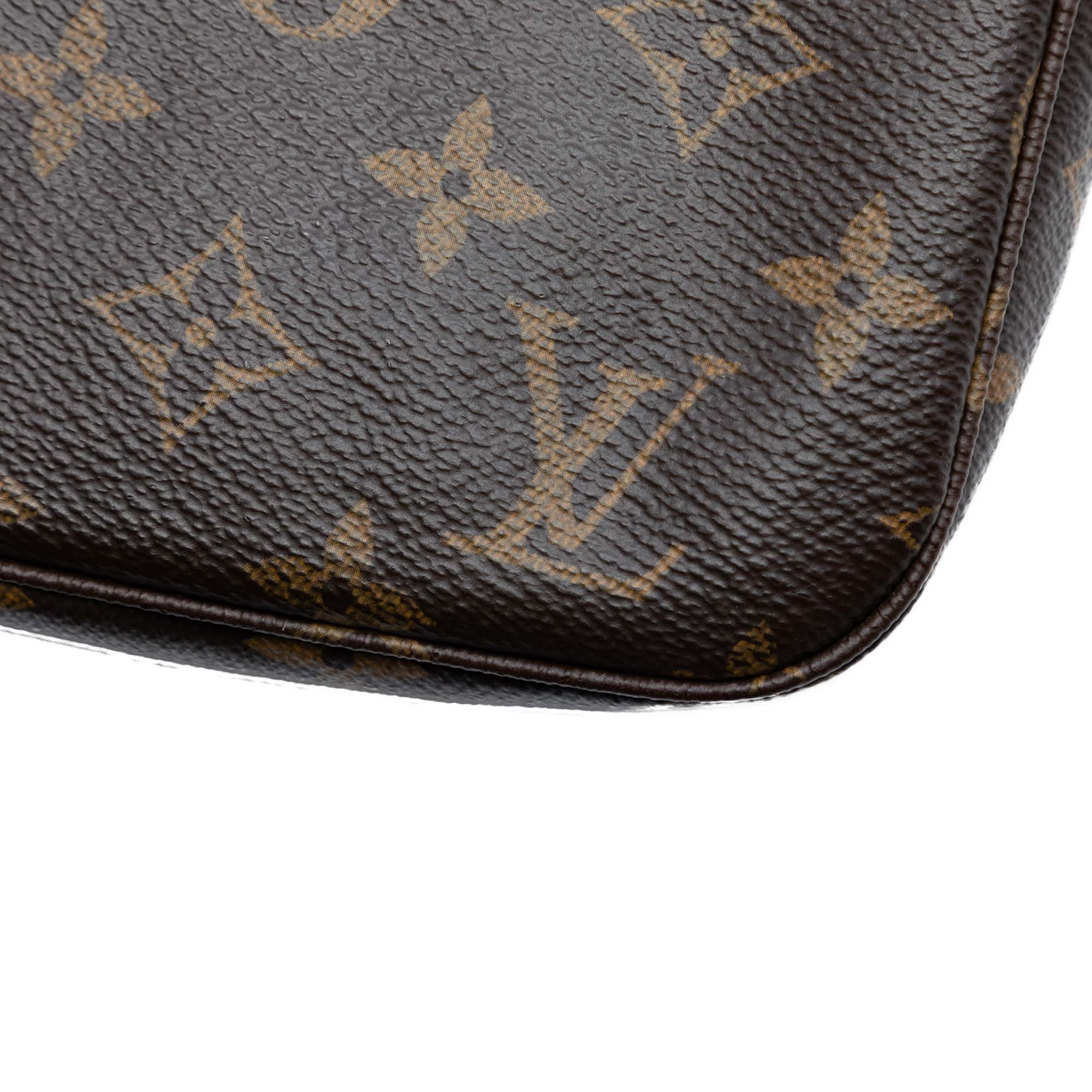 Pochette Accessoires NM Monogram Canvas - Image 6