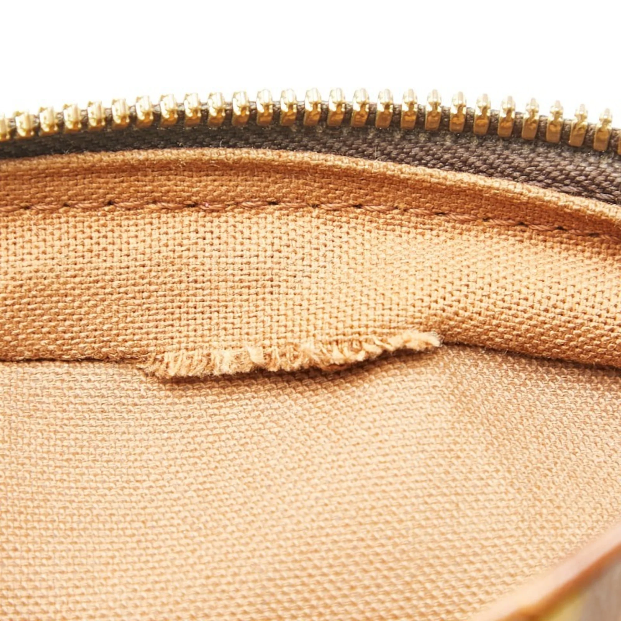 Pochette Gange Monogram Canvas - Image 7