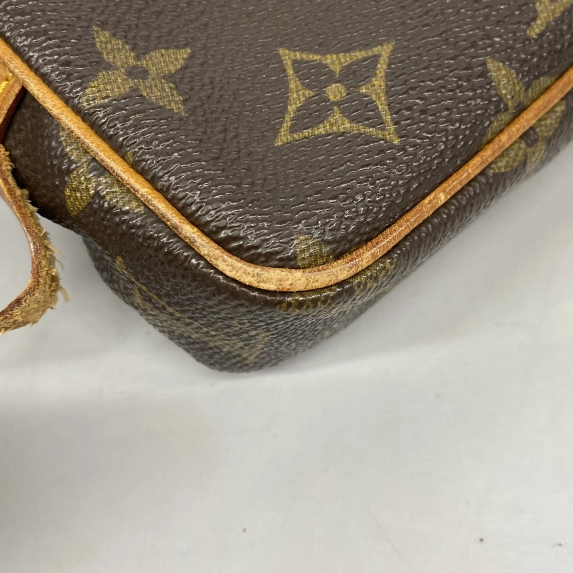 Pochette Marly Bandouliere Bag Monogram Canvas - Image 8
