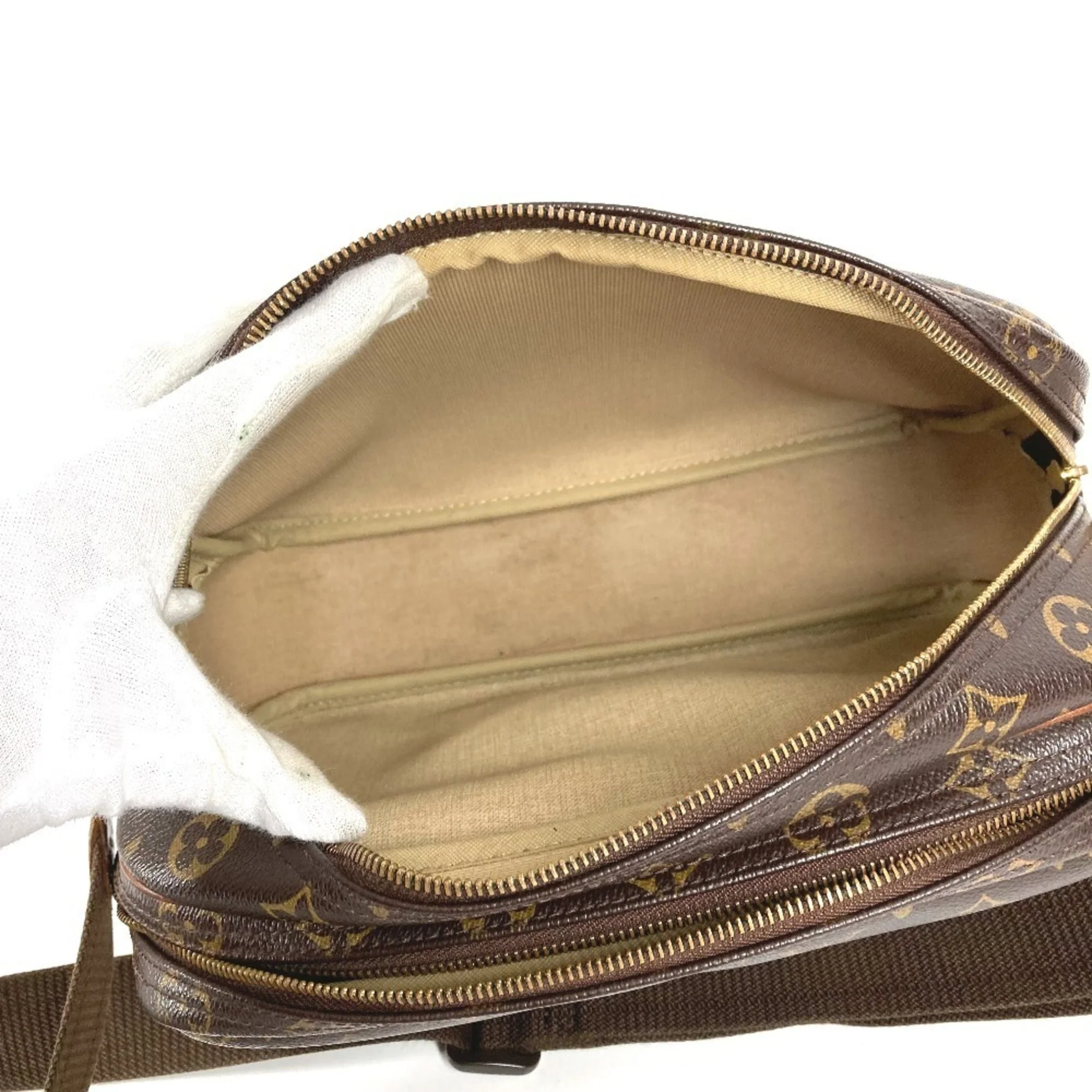 Reporter Bag Monogram Canvas PM - Image 4