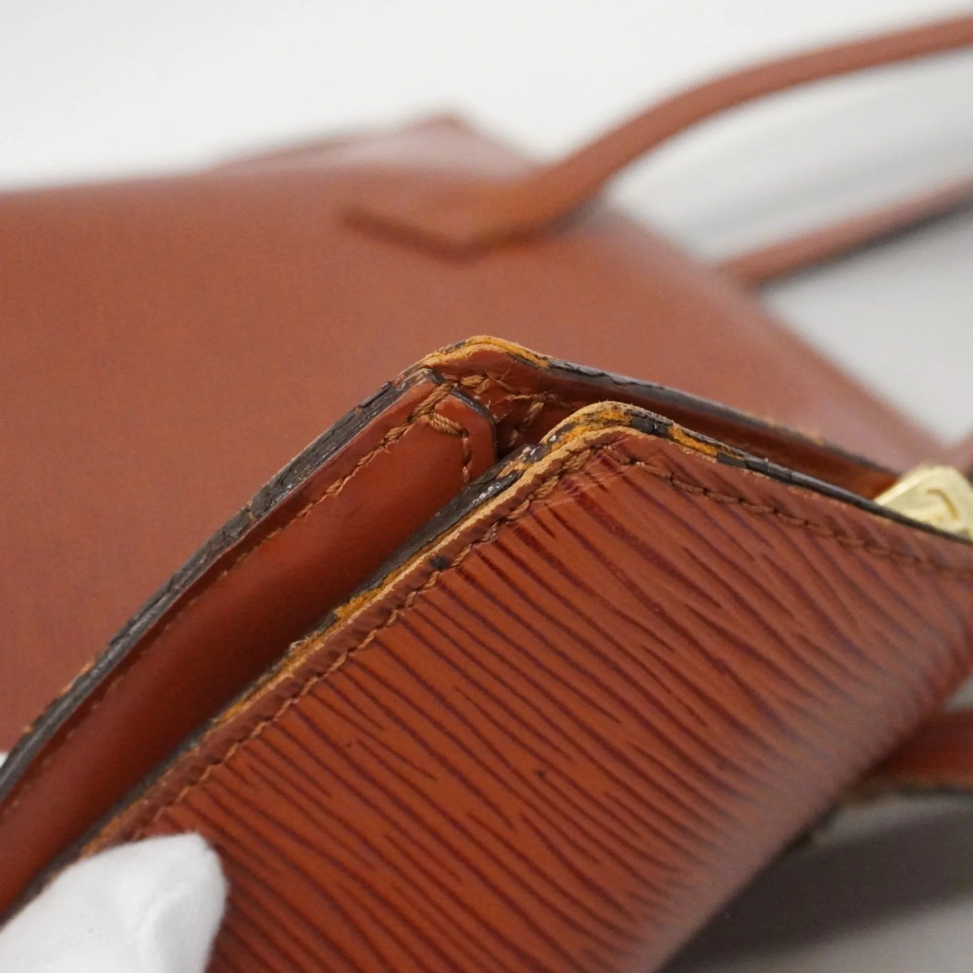 Saint Jacques Handbag Epi Leather GM - Image 7