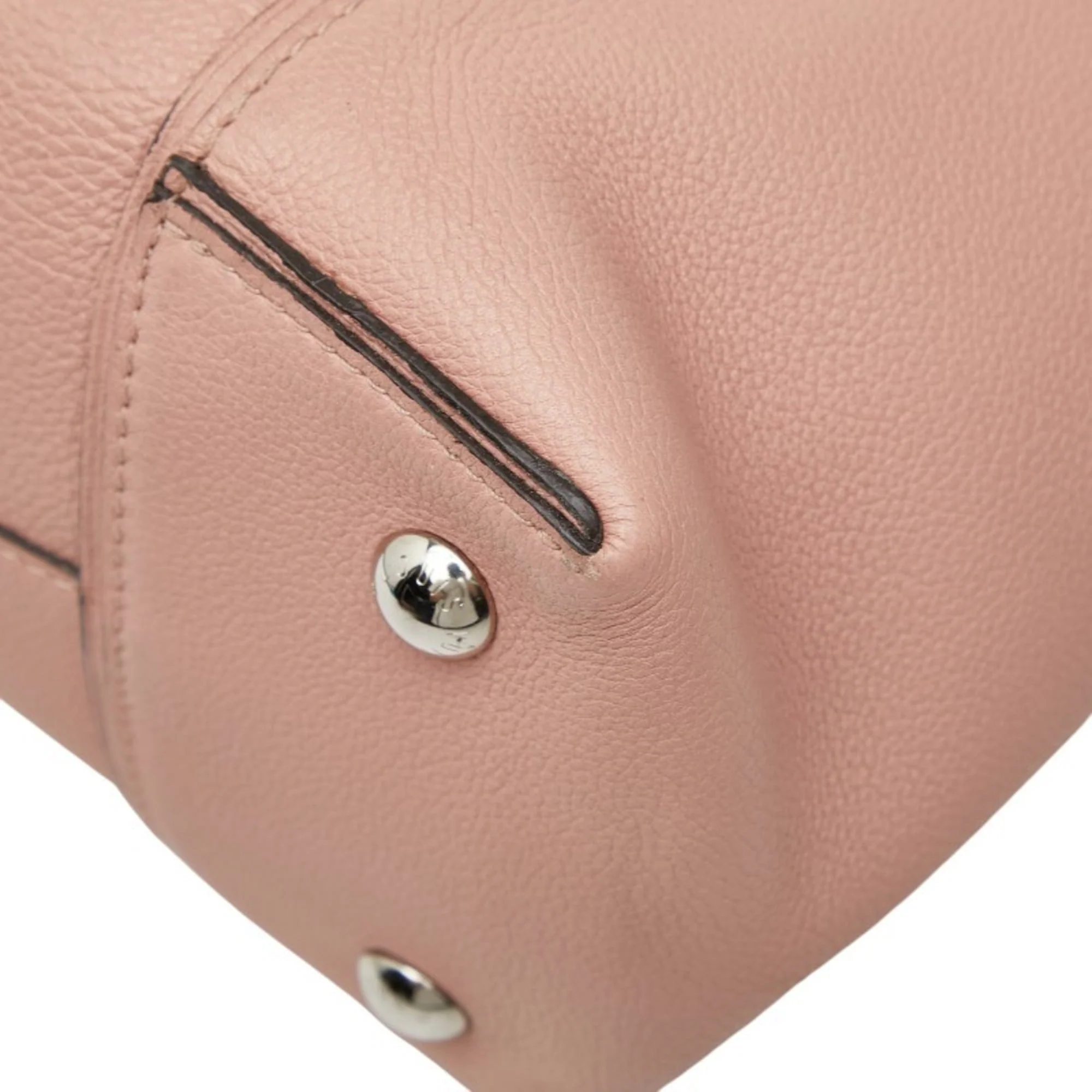 Soft Lockit Handbag Leather PM - Image 6
