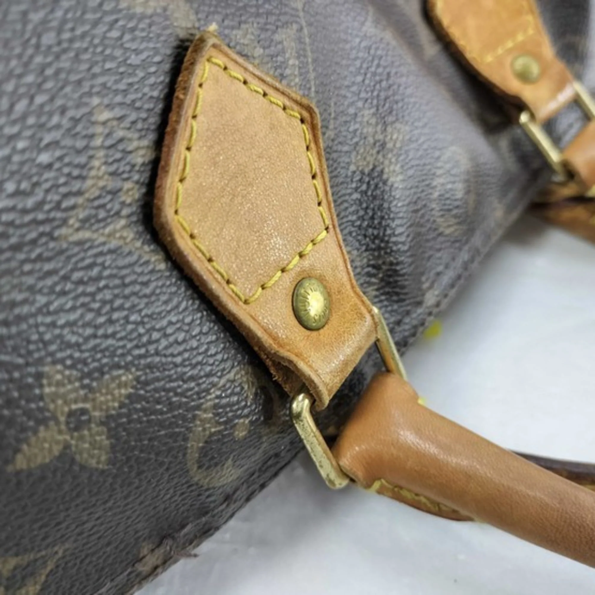 Speedy Handbag Monogram Canvas 30 - Image 4