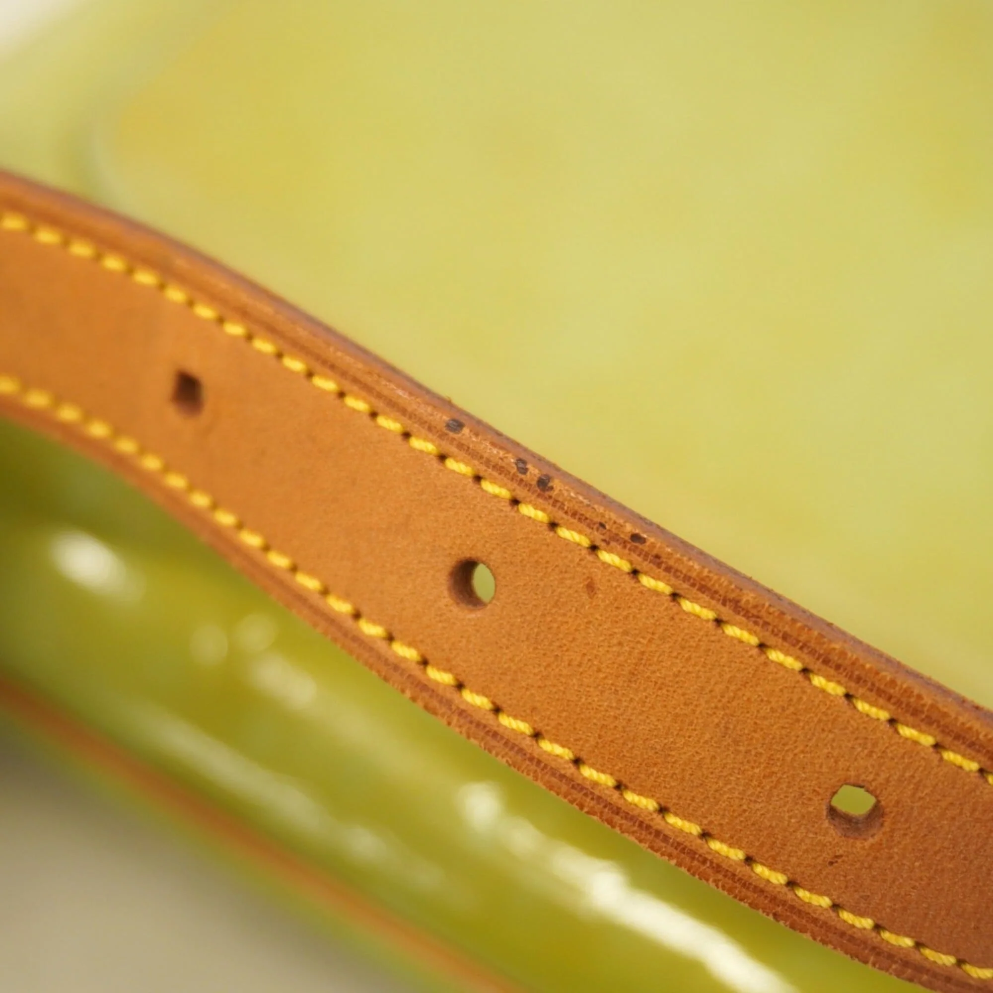 Thompson Street Handbag Monogram Vernis - Image 9