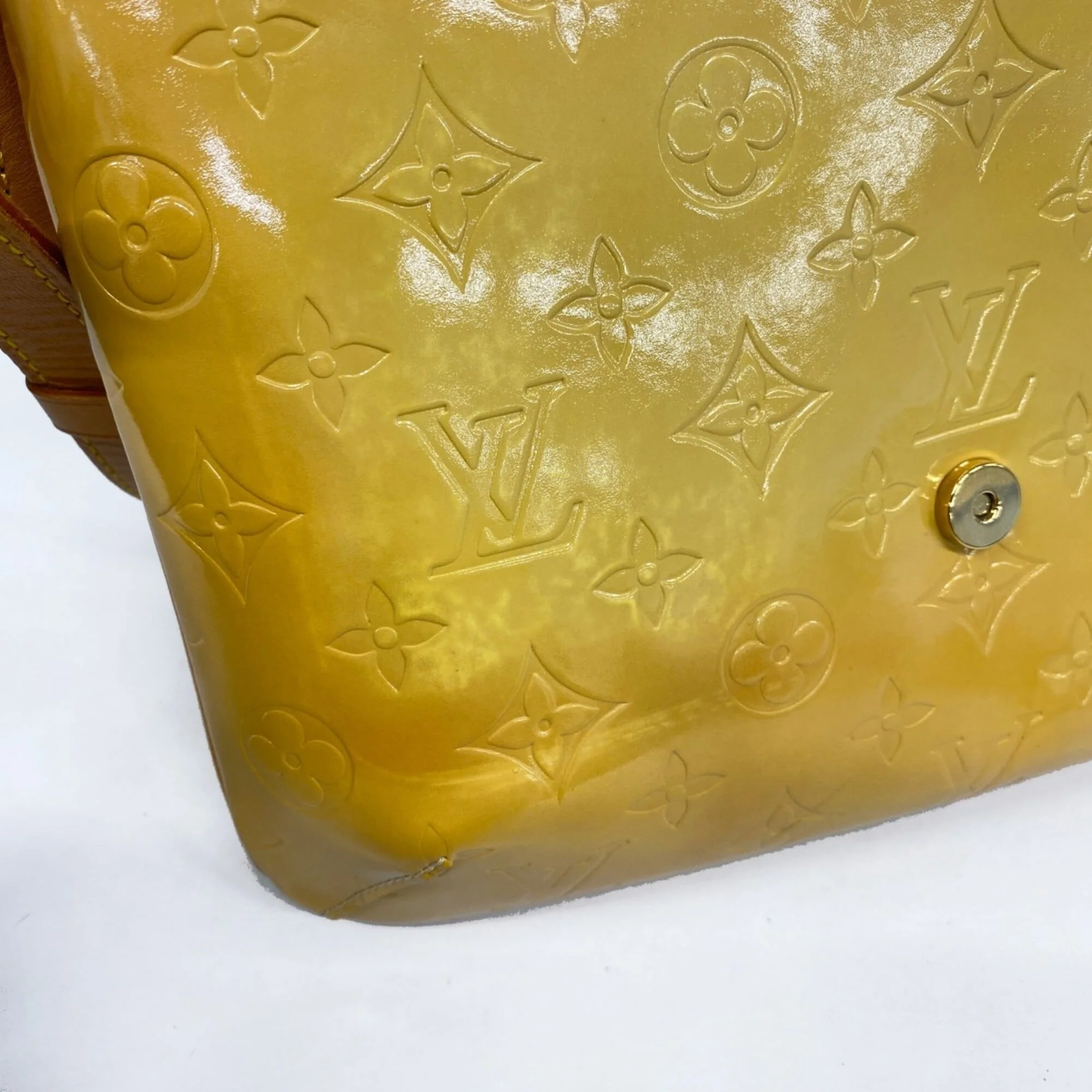 Thompson Street Handbag Monogram Vernis - Image 7