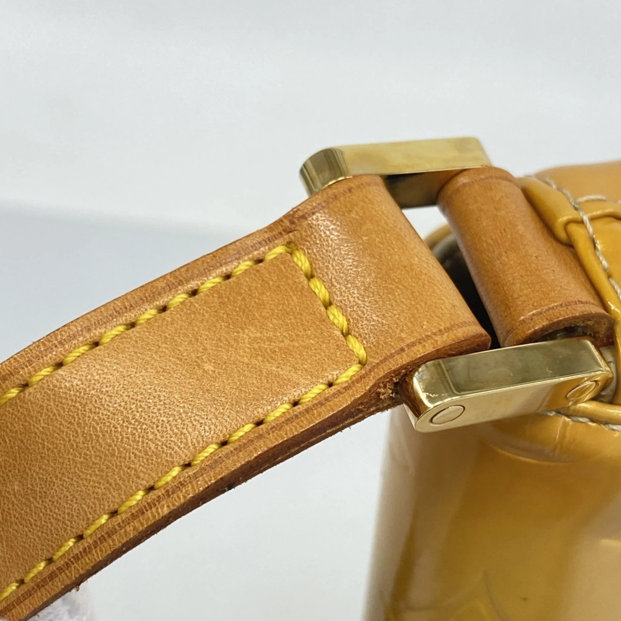 Thompson Street Handbag Monogram Vernis - Image 8