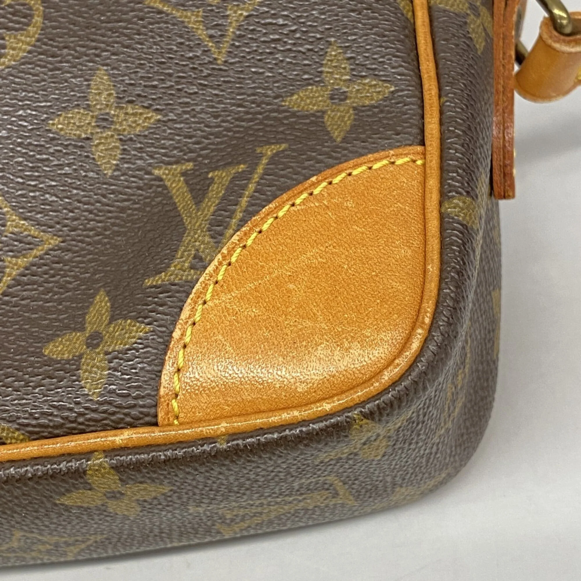 Trocadero Handbag Monogram Canvas 23 - Image 9