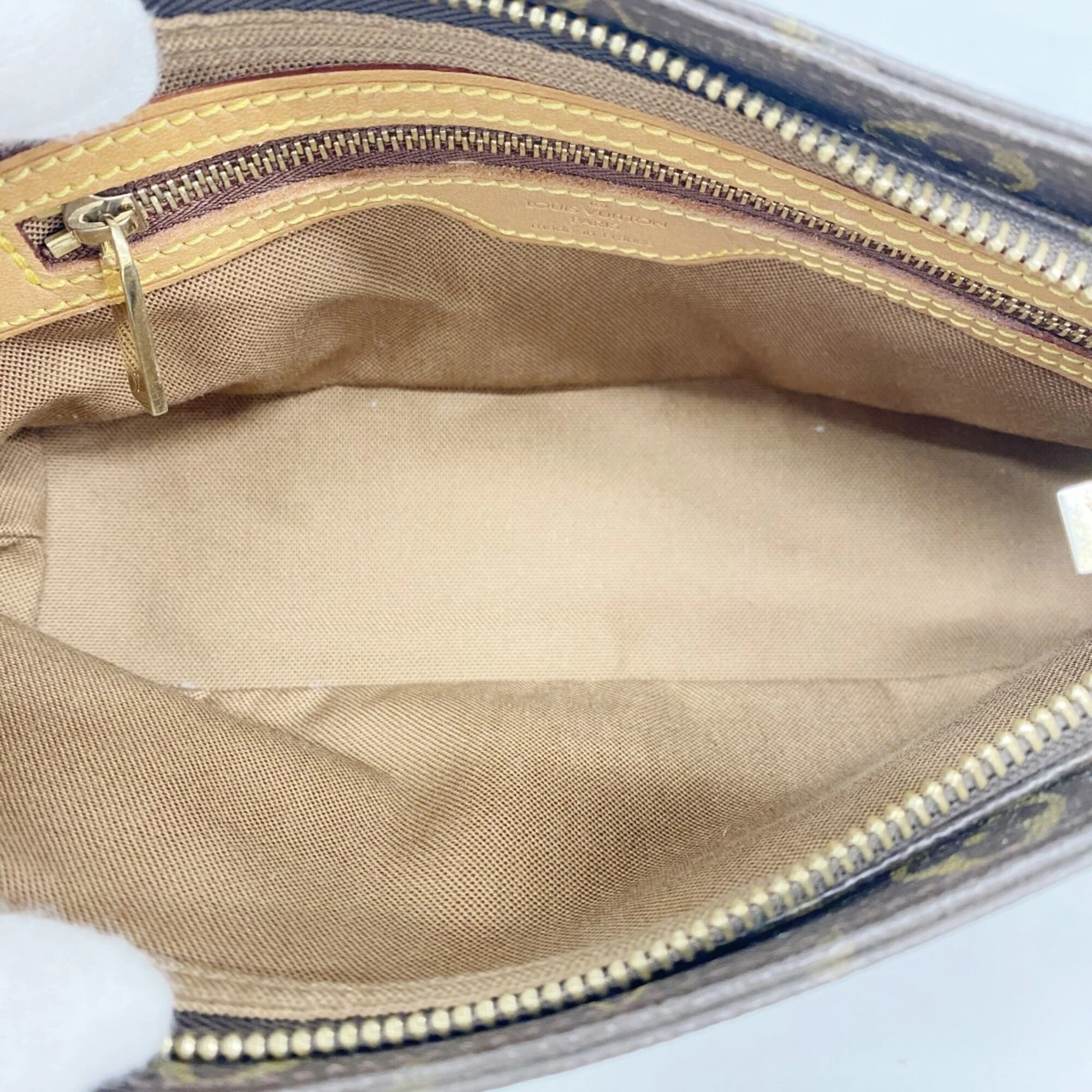 Trotteur Handbag Monogram Canvas - Image 4