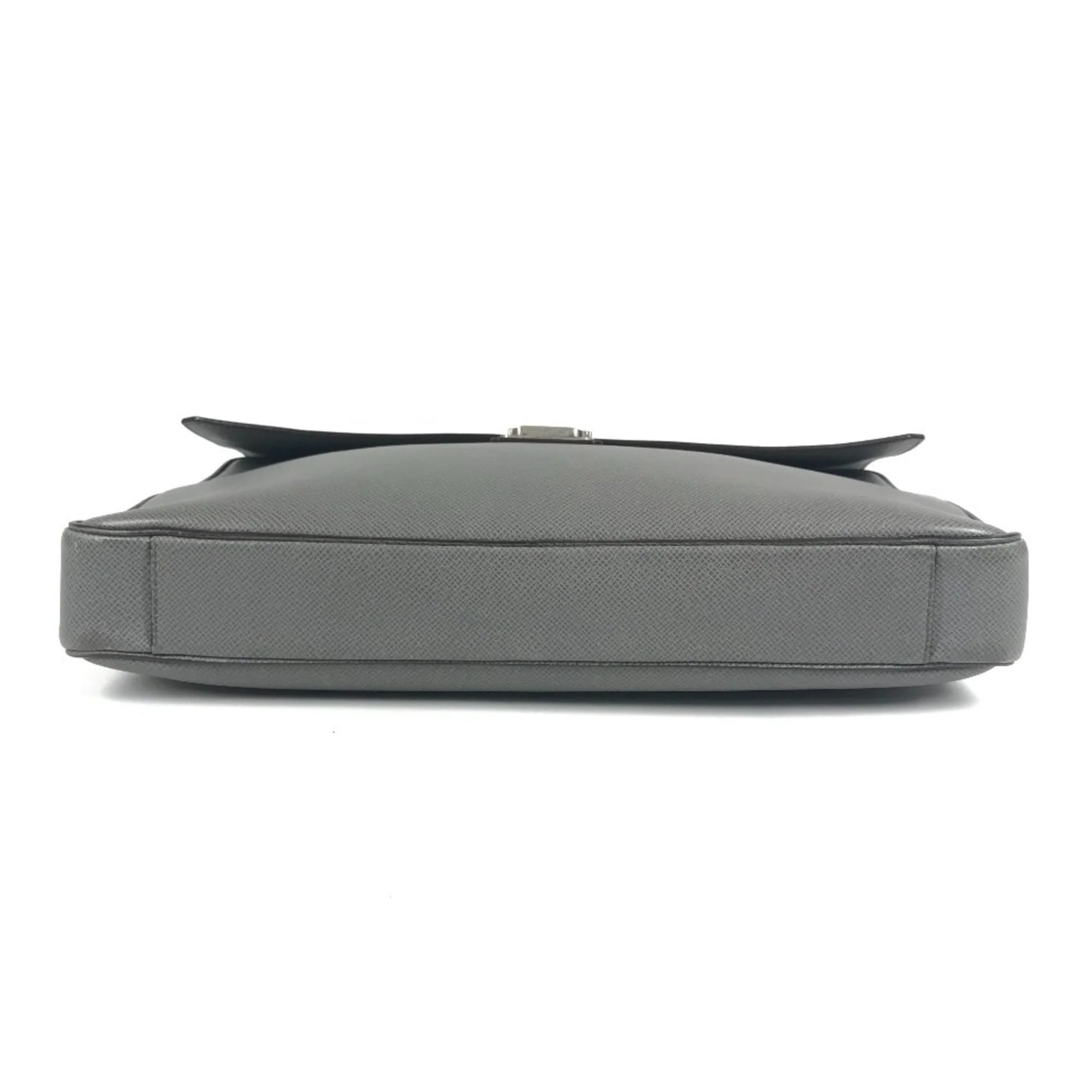Vassili Handbag Taiga Leather PM - Image 5