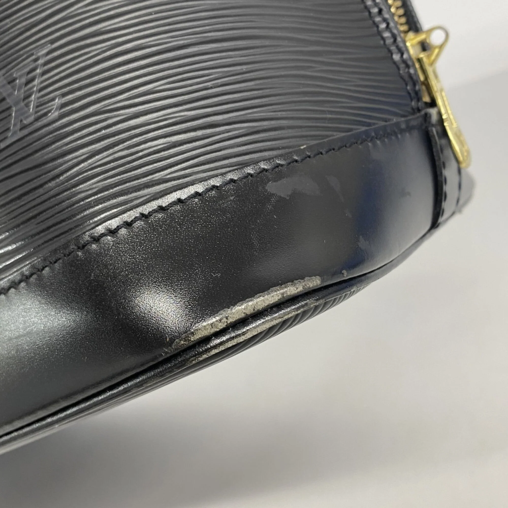 Vintage Alma Handbag Epi Leather PM - Image 6