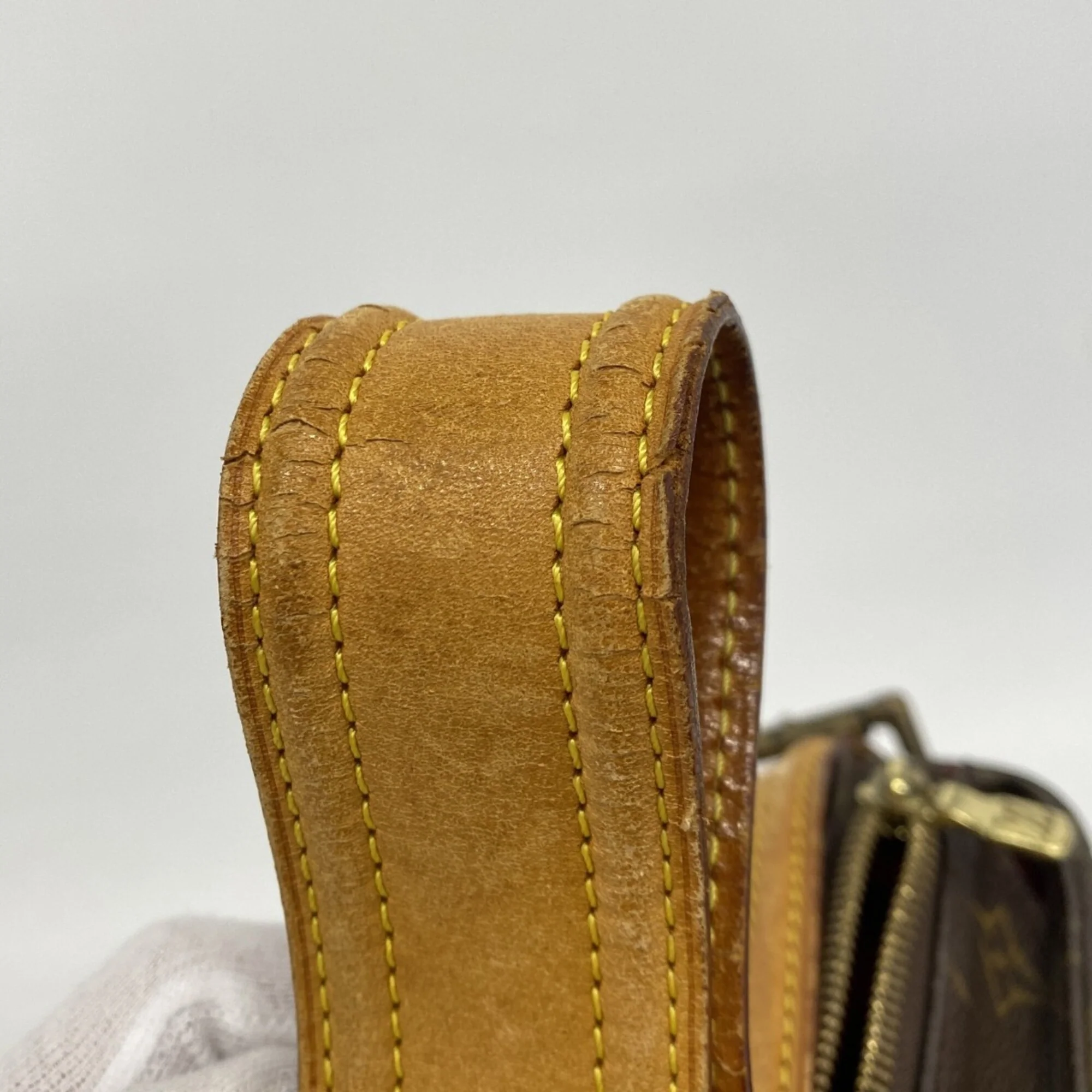 Viva Cite Handbag Monogram Canvas GM - Image 7