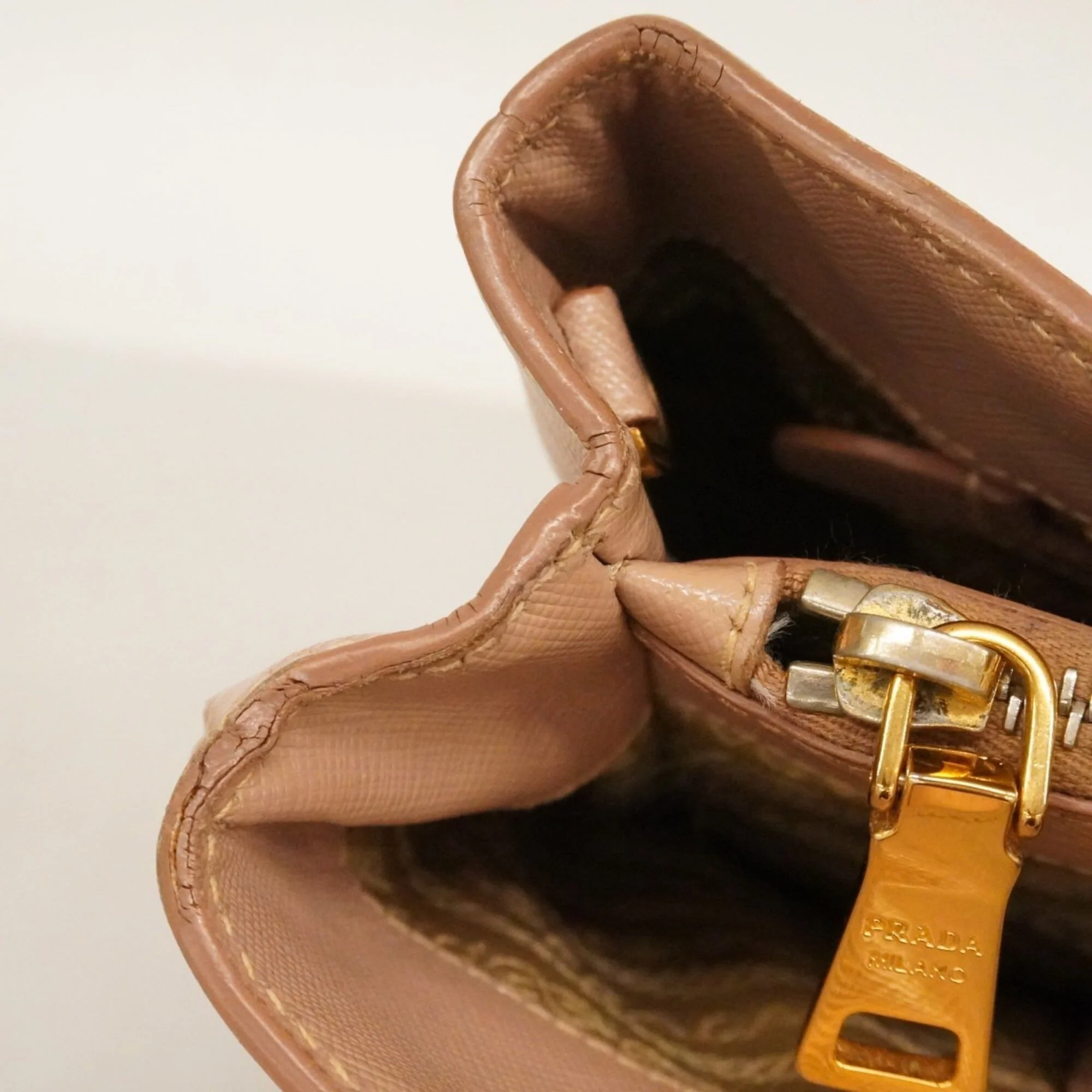 Gardener's Tote Saffiano Leather Medium - Image 7