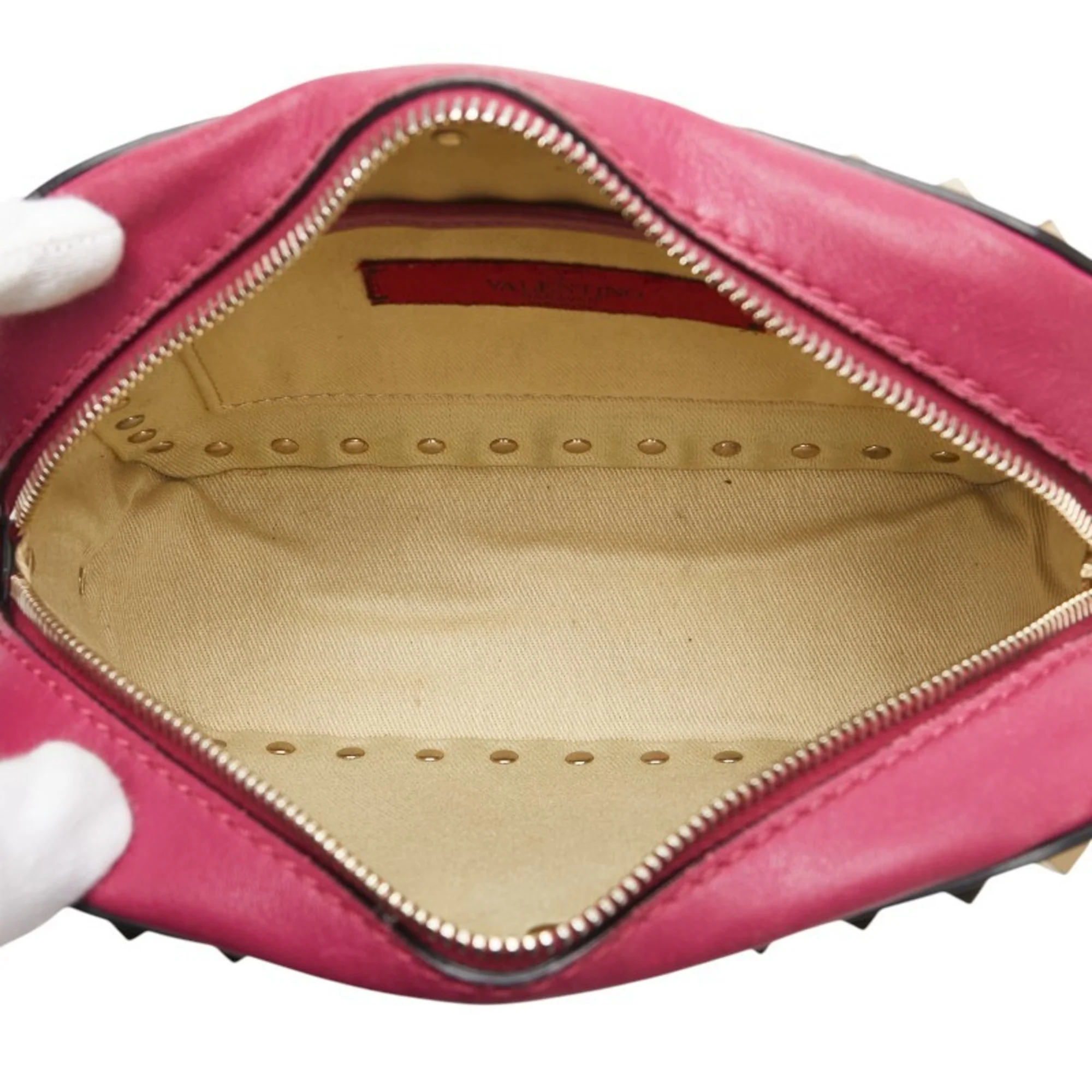 Rockstud Camera Crossbody Bag Leather - Image 7