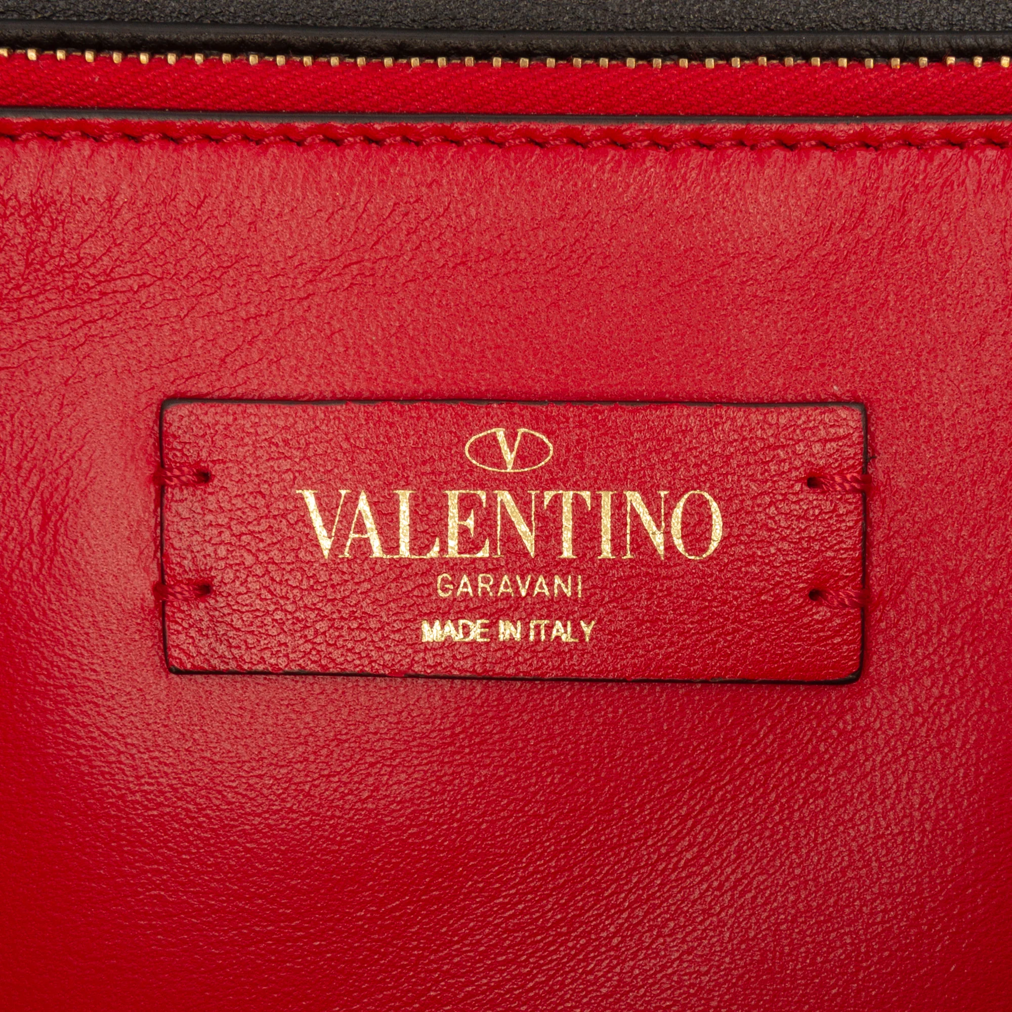 VRing Shoulder Bag Leather Medium - Image 6