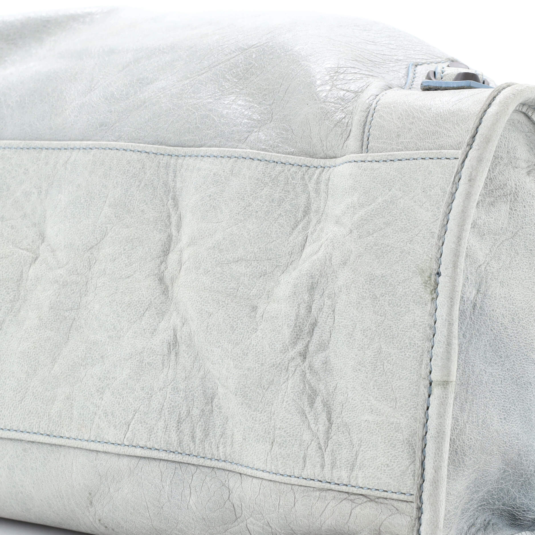 City Classic Studs Bag Leather Medium - Image 6