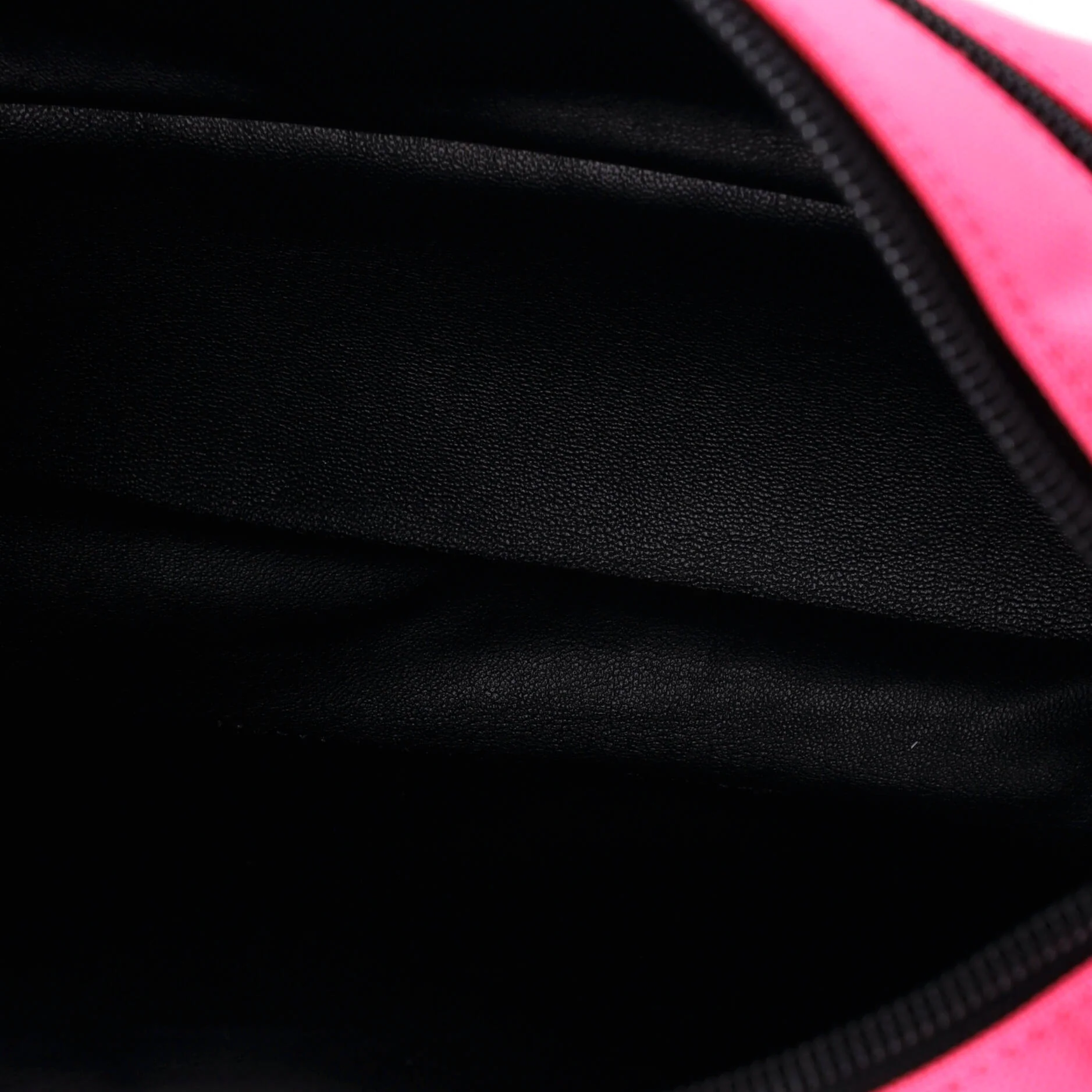 Raver Chain Shoulder Bag Canvas - Image 5