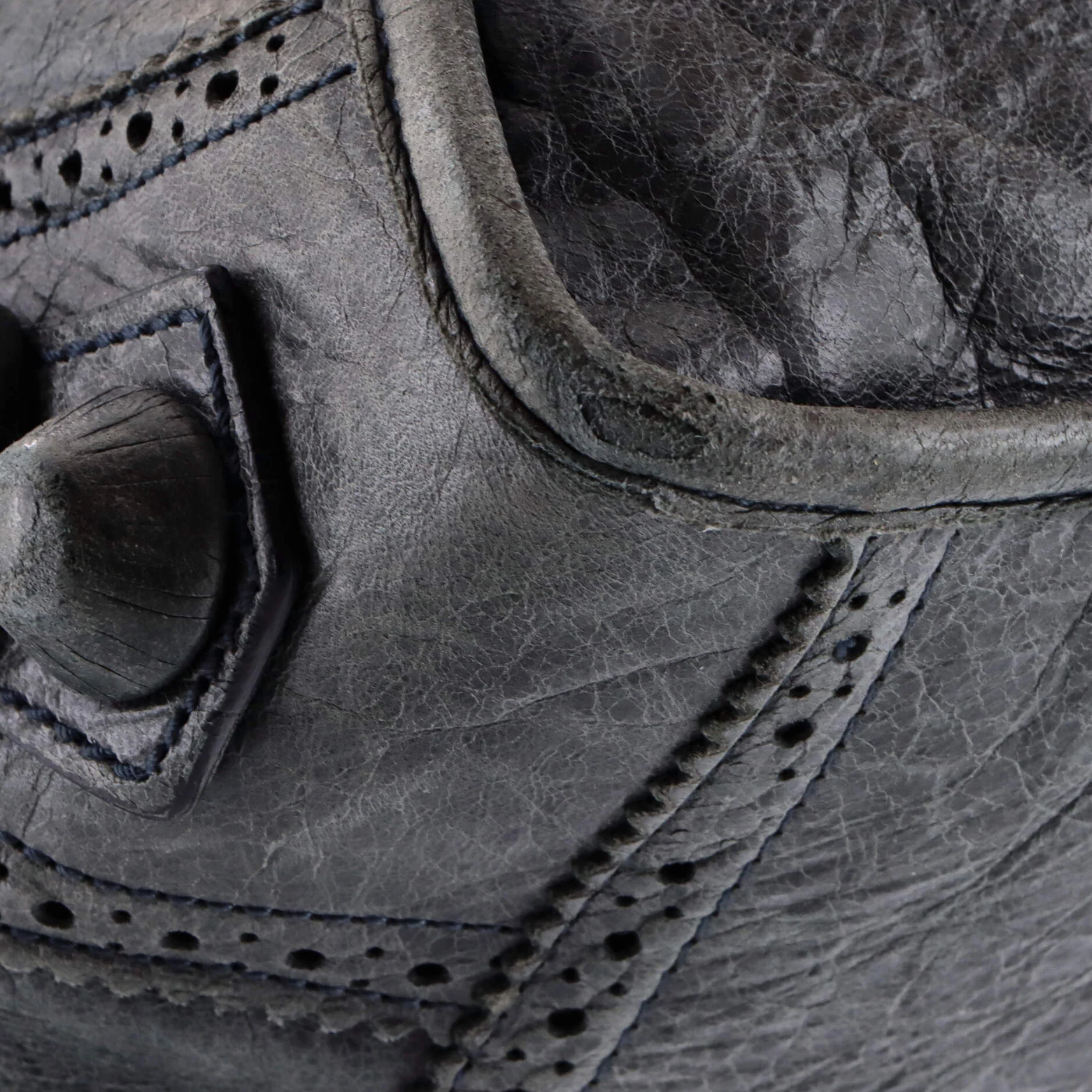 Work Covered Giant Brogues Bag Leather - Image 7