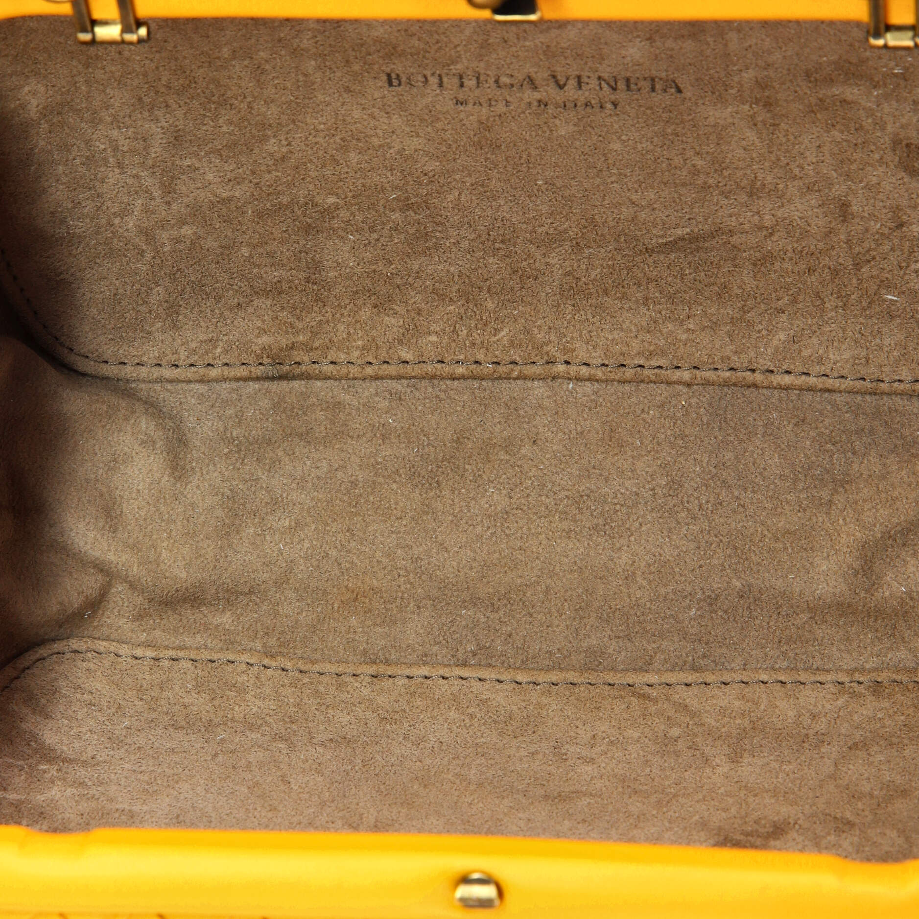 Box Knot Clutch Intrecciato Nappa Small - Image 5