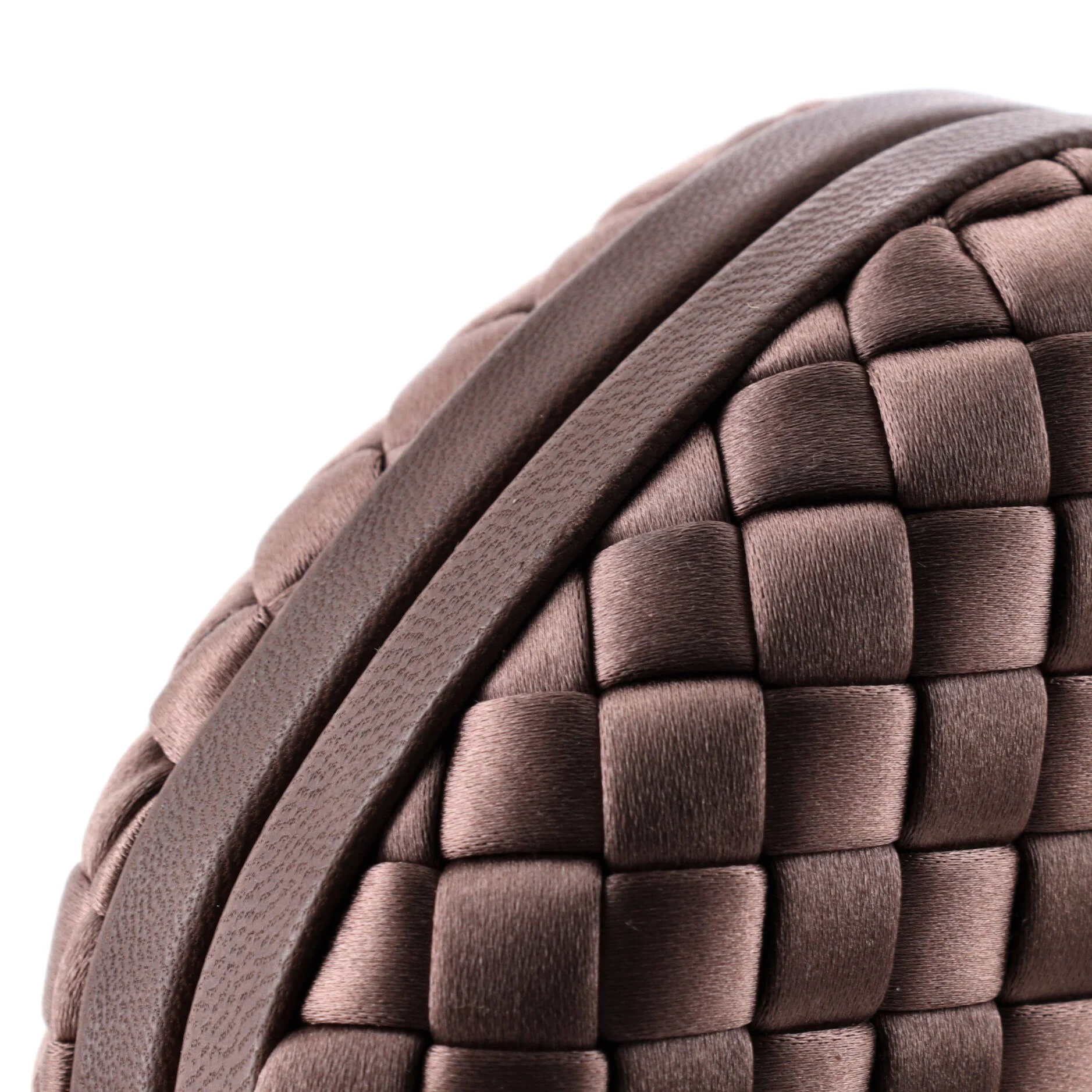 Box Knot Clutch Intrecciato Satin Small - Image 6