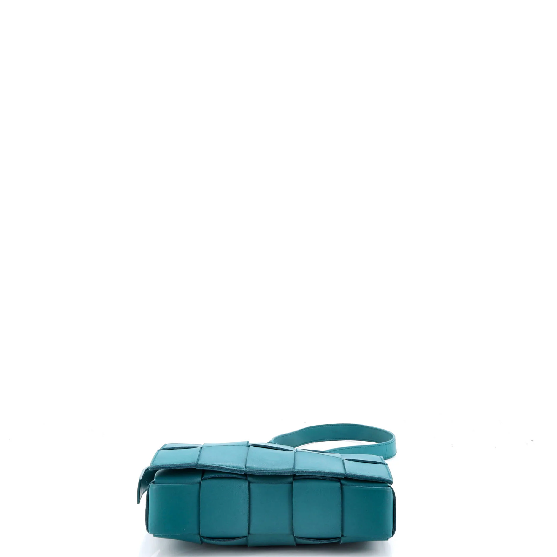Cassette Crossbody Bag Maxi Intrecciato Leather Small - Image 4