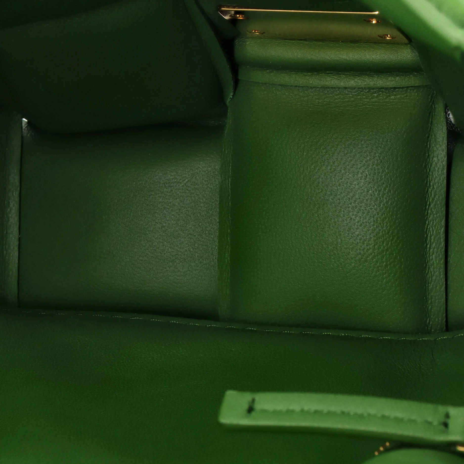 Cassette Crossbody Bag Padded Maxi Intrecciato Leather - Image 5