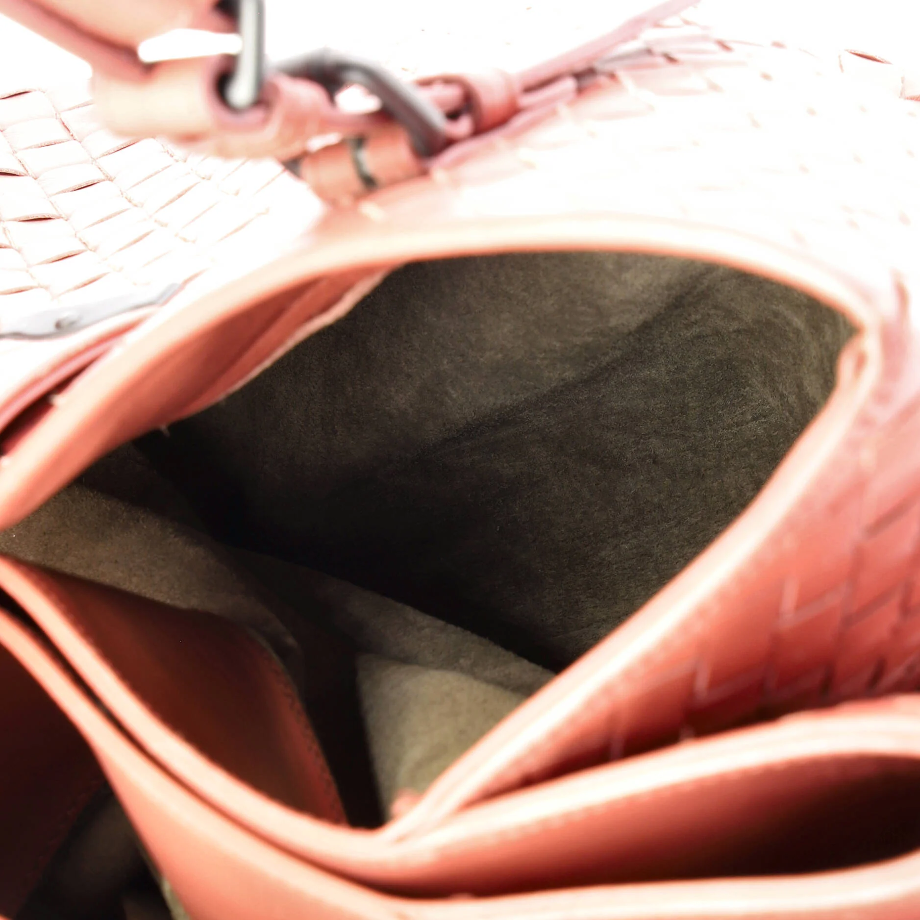 Roma Bag Intrecciato Nappa Medium - Image 5