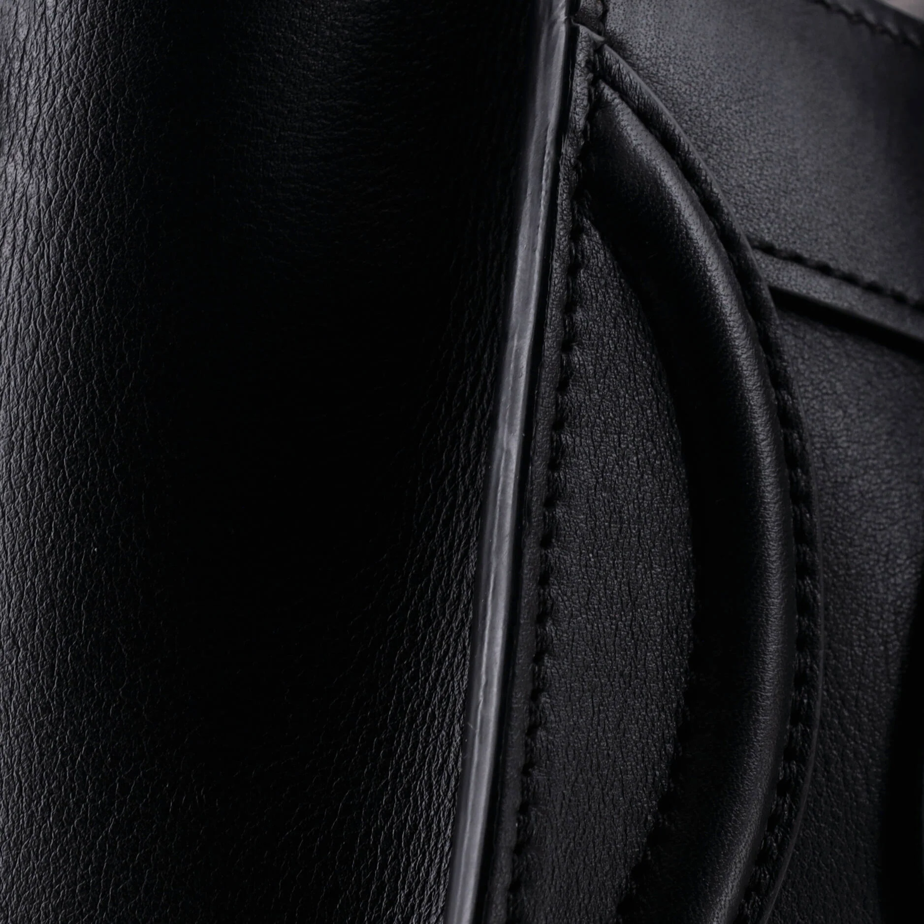 Luggage Bag Smooth Leather Nano - Image 6