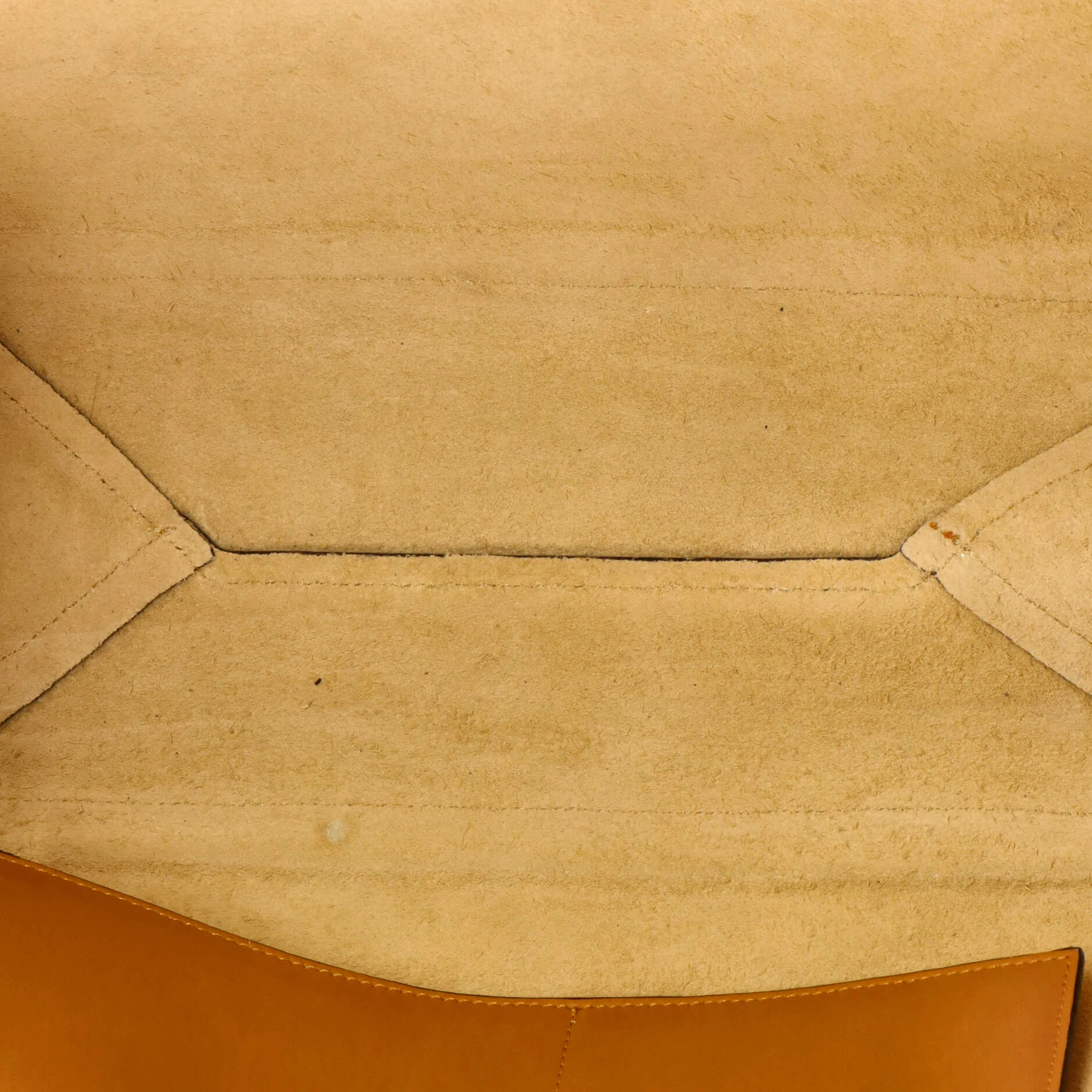 Tri-Fold Shoulder Bag Smooth Calfskin Medium - Image 5