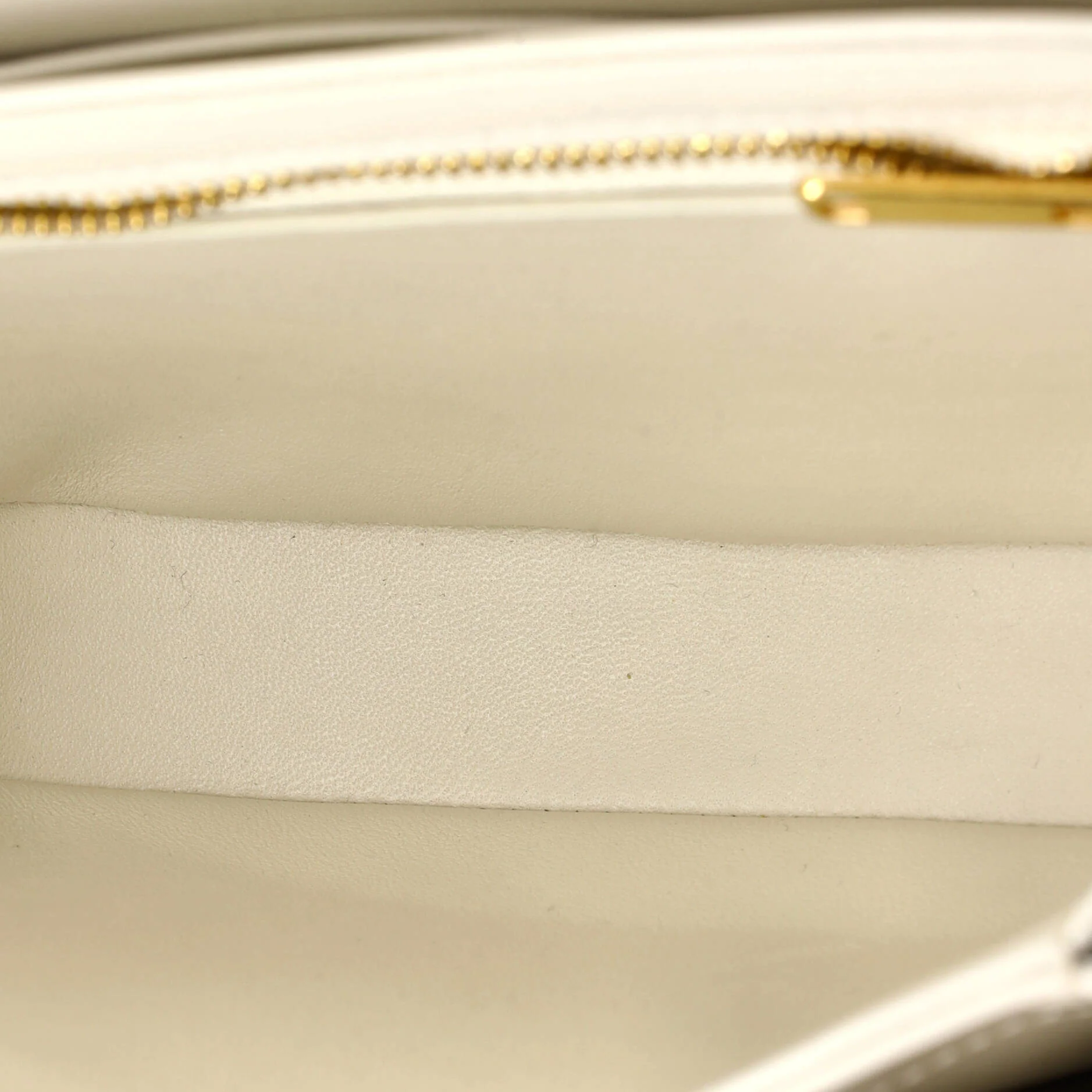 Triomphe Besace Clea Chain Flap Bag Leather - Image 5
