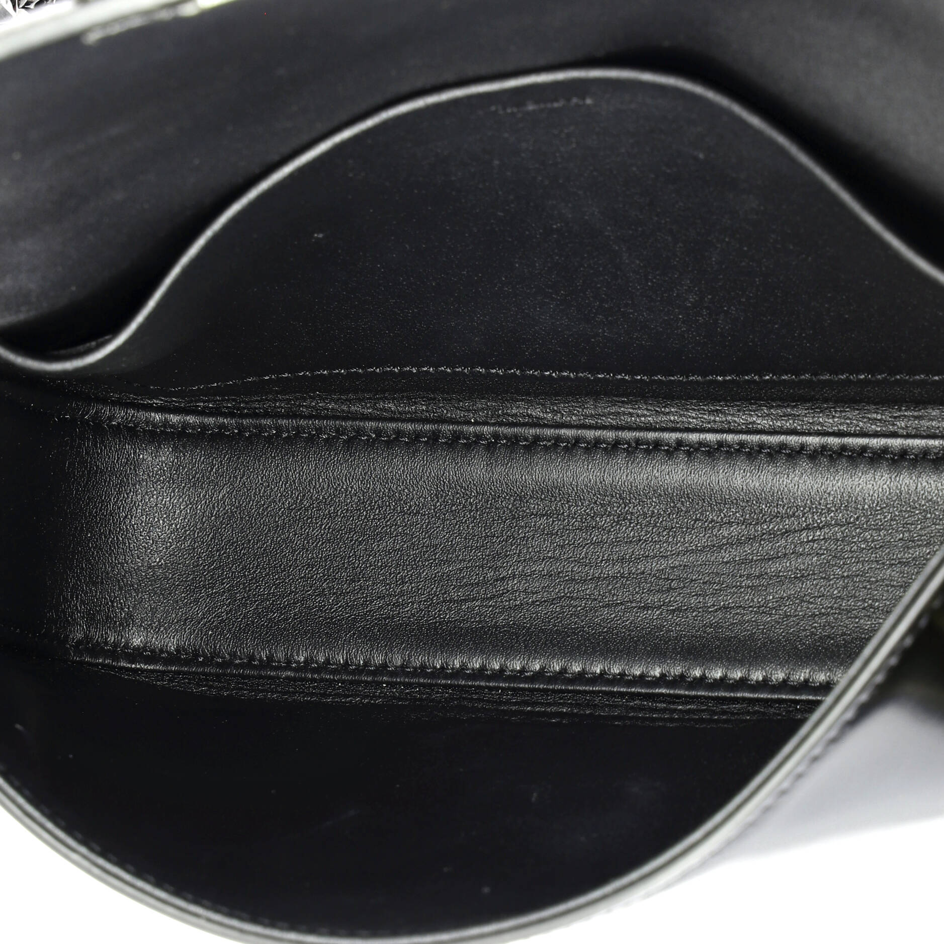 Triomphe Chain Shoulder Bag Leather Small - Image 5