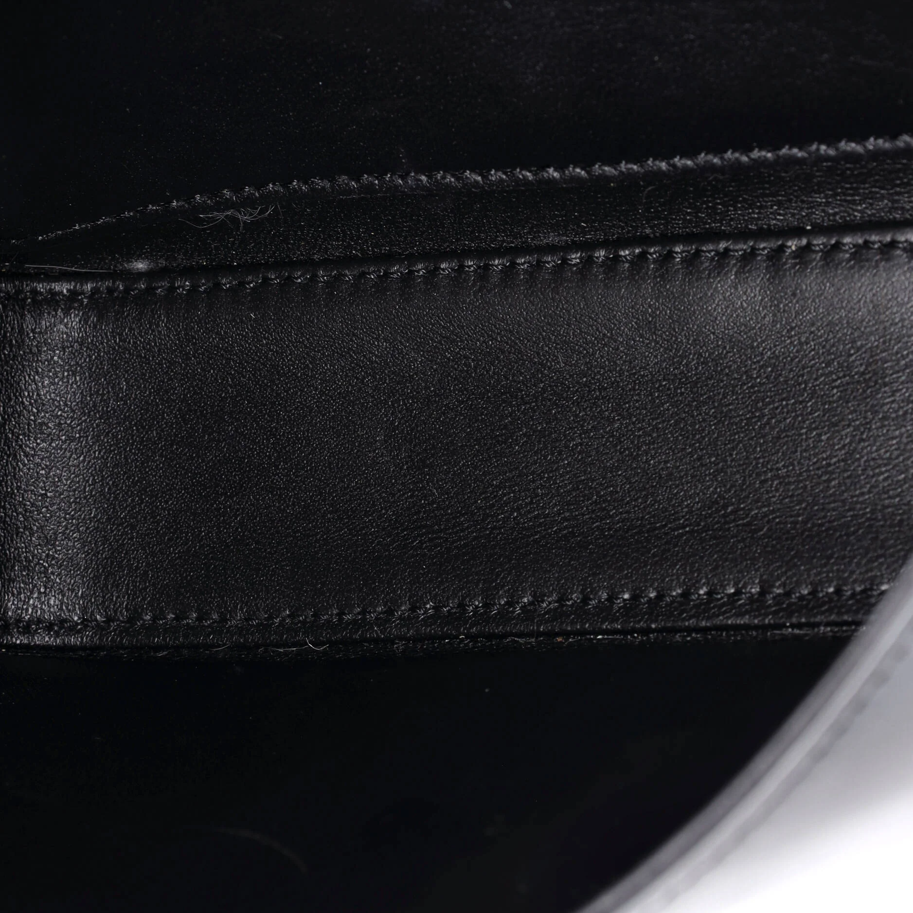 Triomphe Chain Shoulder Bag Leather Small - Image 5