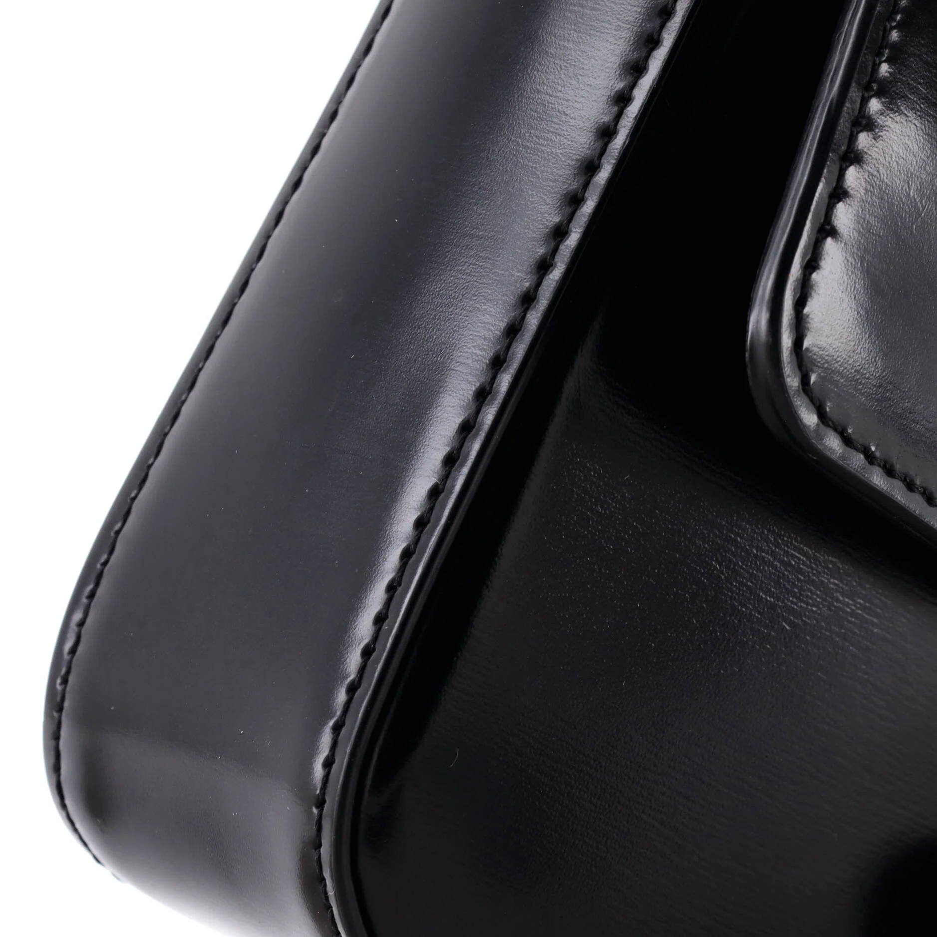Triomphe Chain Shoulder Bag Leather Small - Image 6