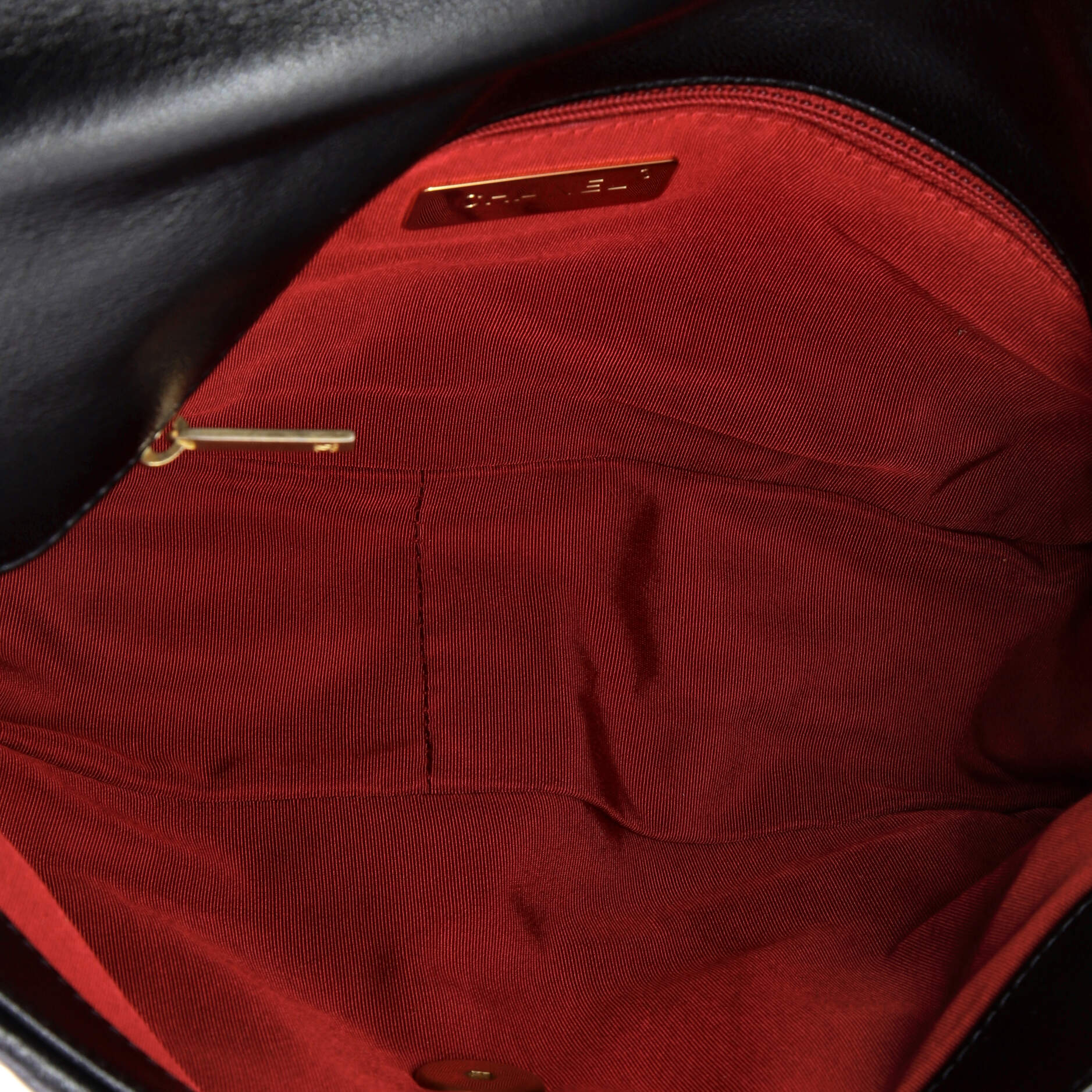 19 Flap Bag Quilted Shiny Crumpled Calfskin Medium - Image 5