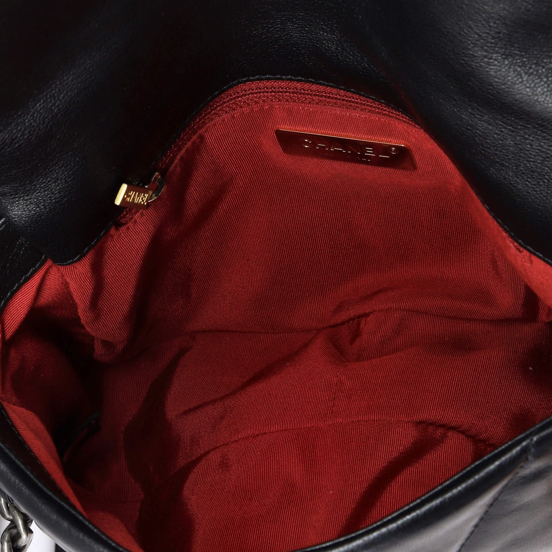 19 Flap Bag Quilted Shiny Crumpled Calfskin Medium - Image 5
