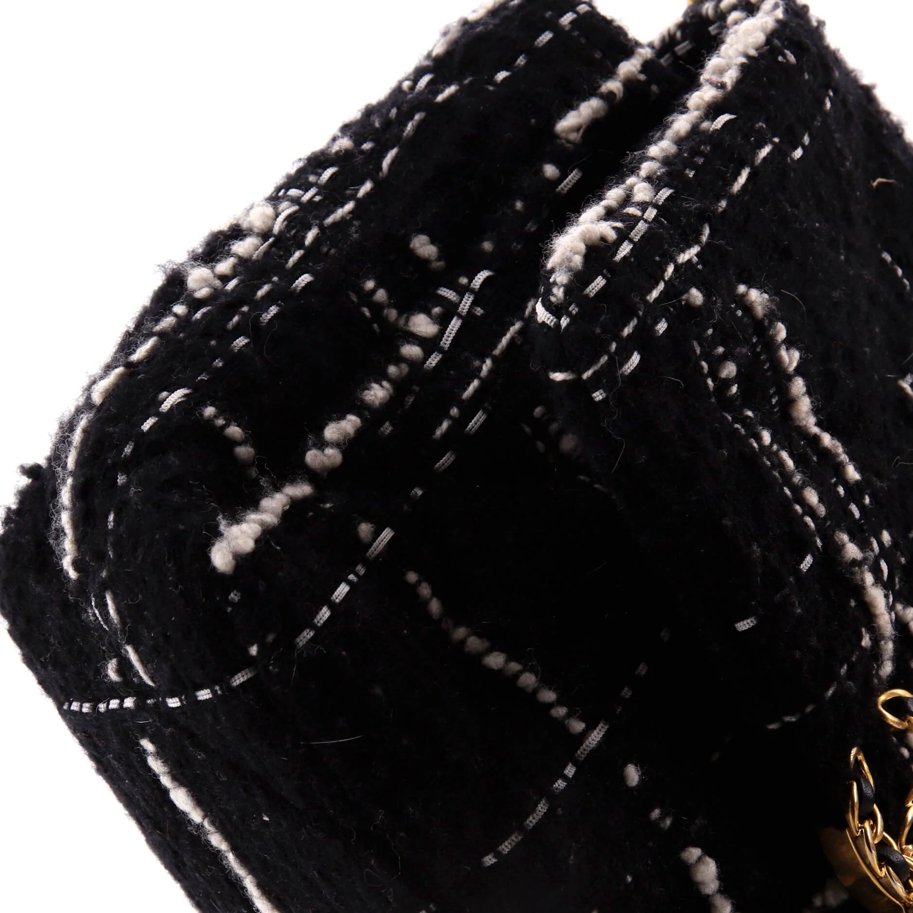 19 Flap Bag Quilted Tweed Medium - Image 6
