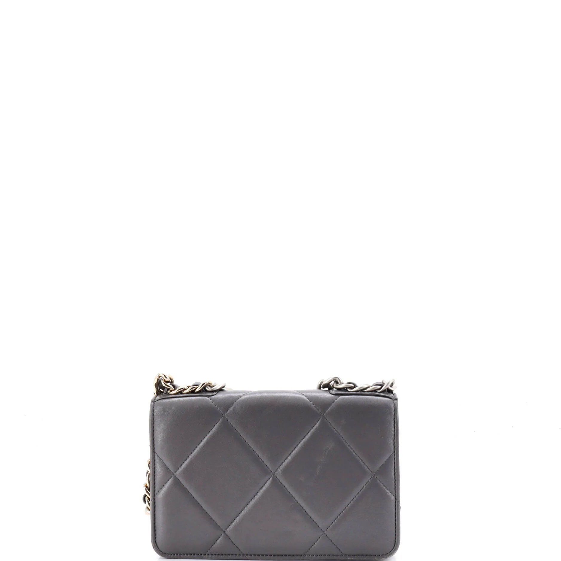19 Wallet on Chain Quilted Lambskin - Image 3