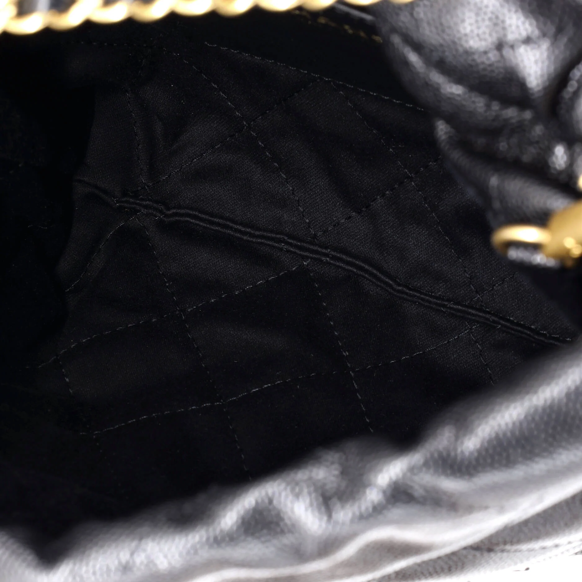 22 Chain Hobo Quilted Caviar Mini - Image 5