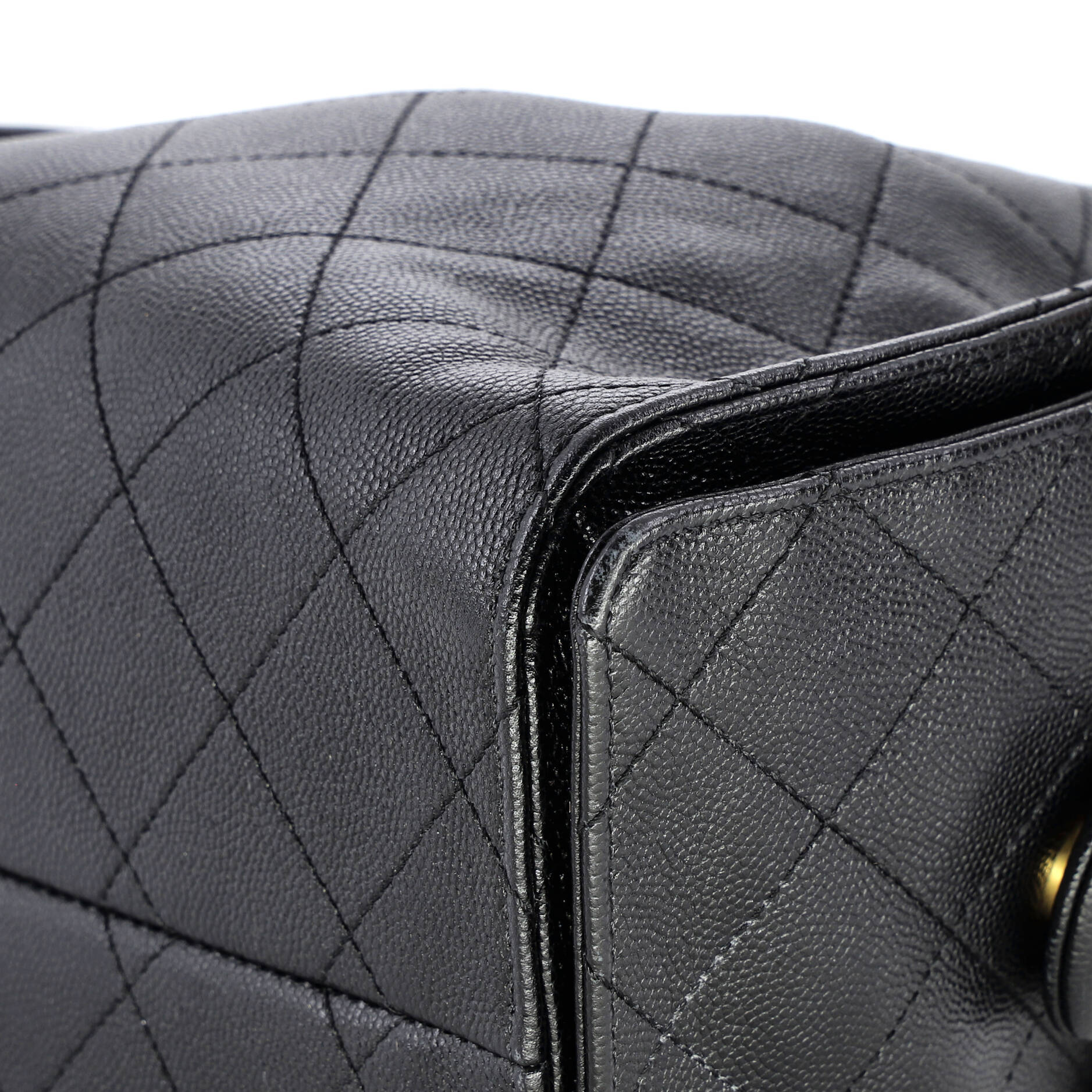25 Hobo Bag Quilted Caviar Small - Image 6