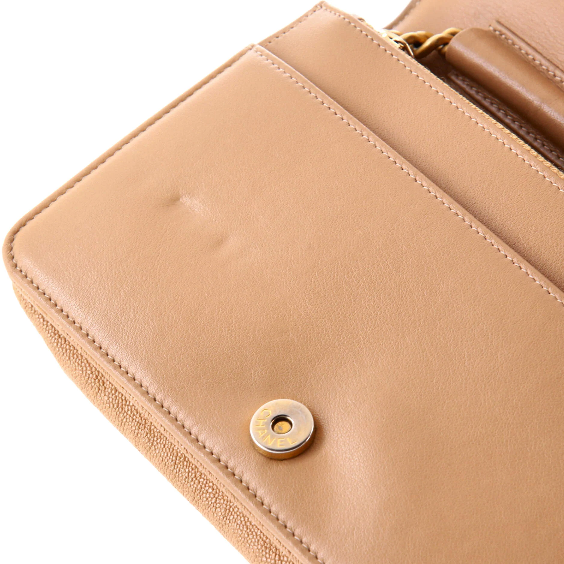 Boy Wallet on Chain Quilted Caviar - Image 8